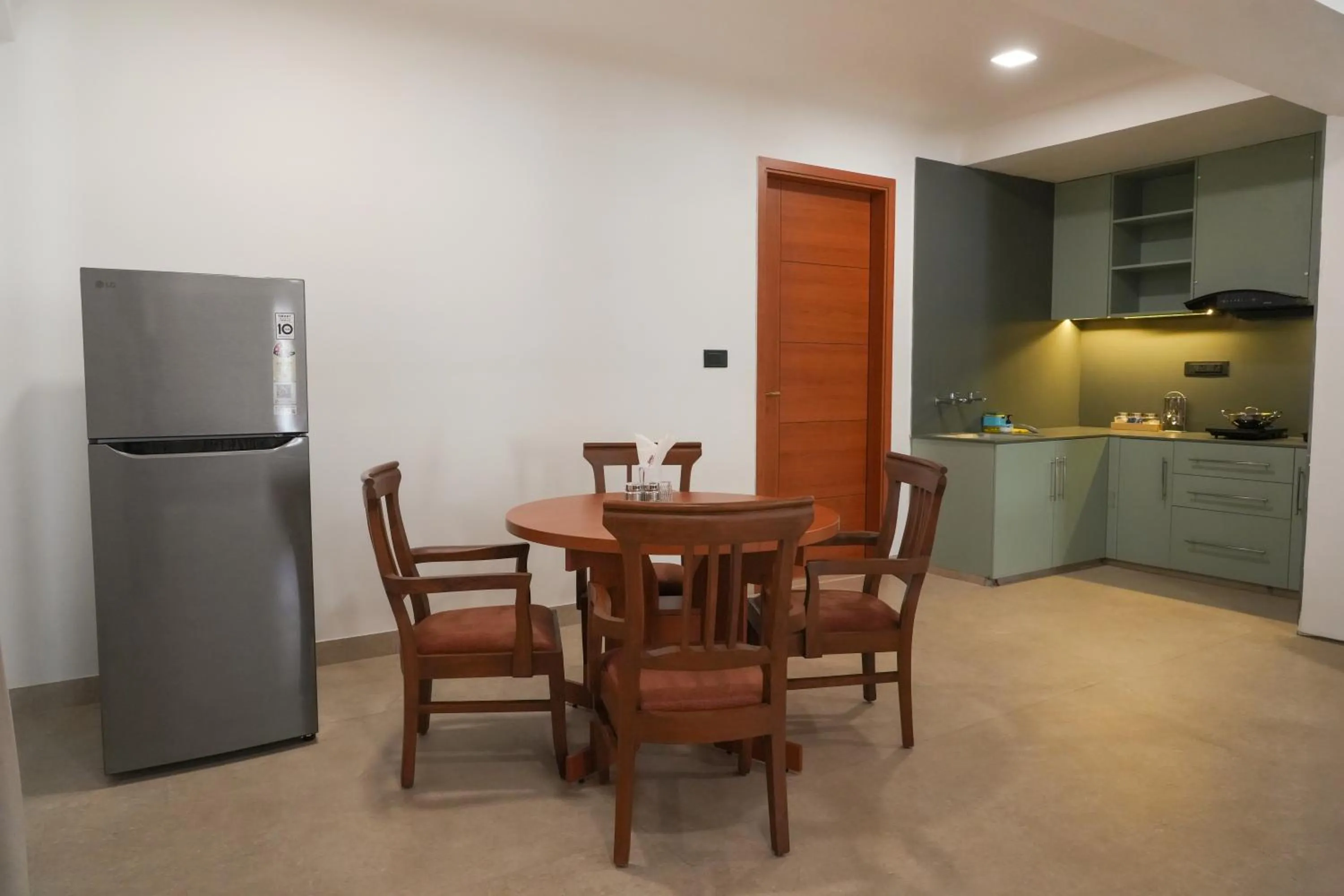 Dining area in Hotel Aram