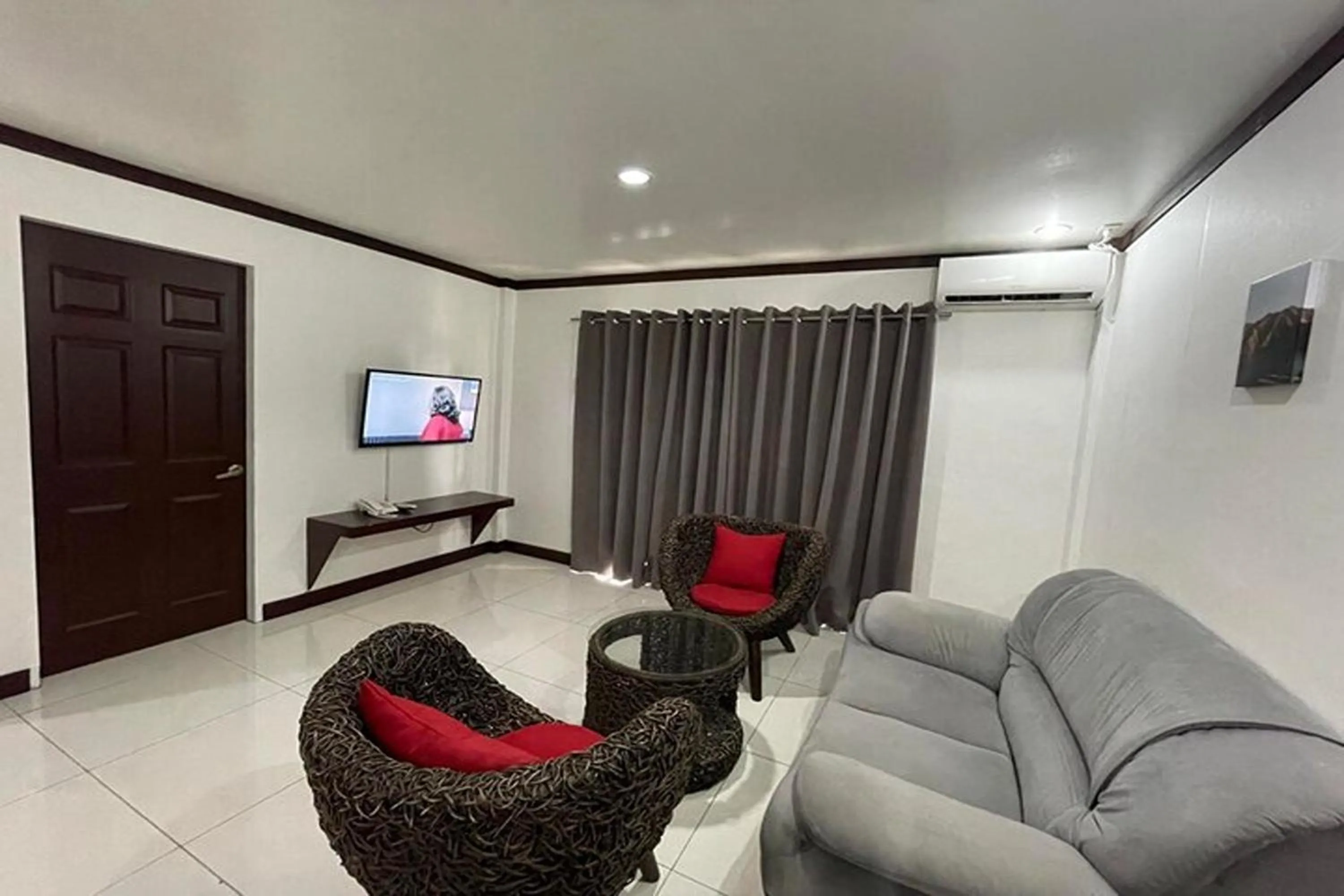 Living room in Angeles Palace Hotel