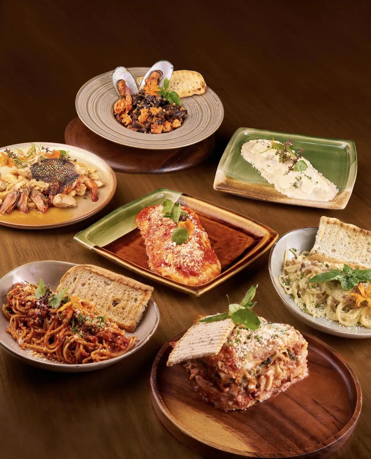 Restaurant/places to eat in Princesa Garden Island Resort and Spa