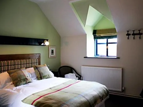 Bedroom, Bed in The White Horse Inn