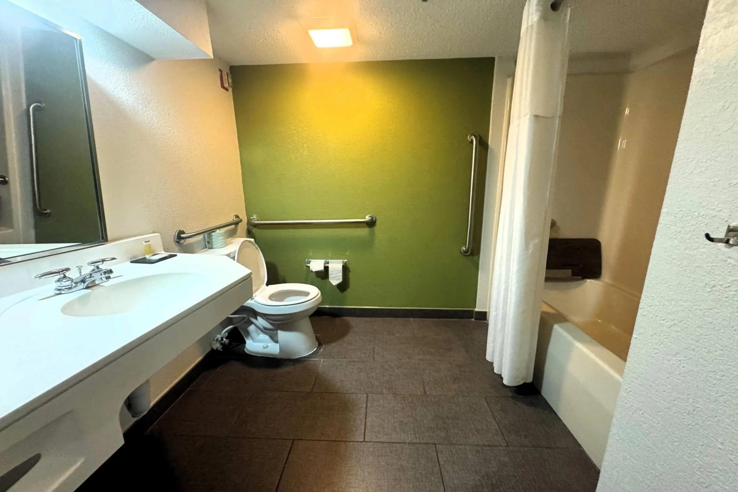 Bathroom in Travelodge by Wyndham