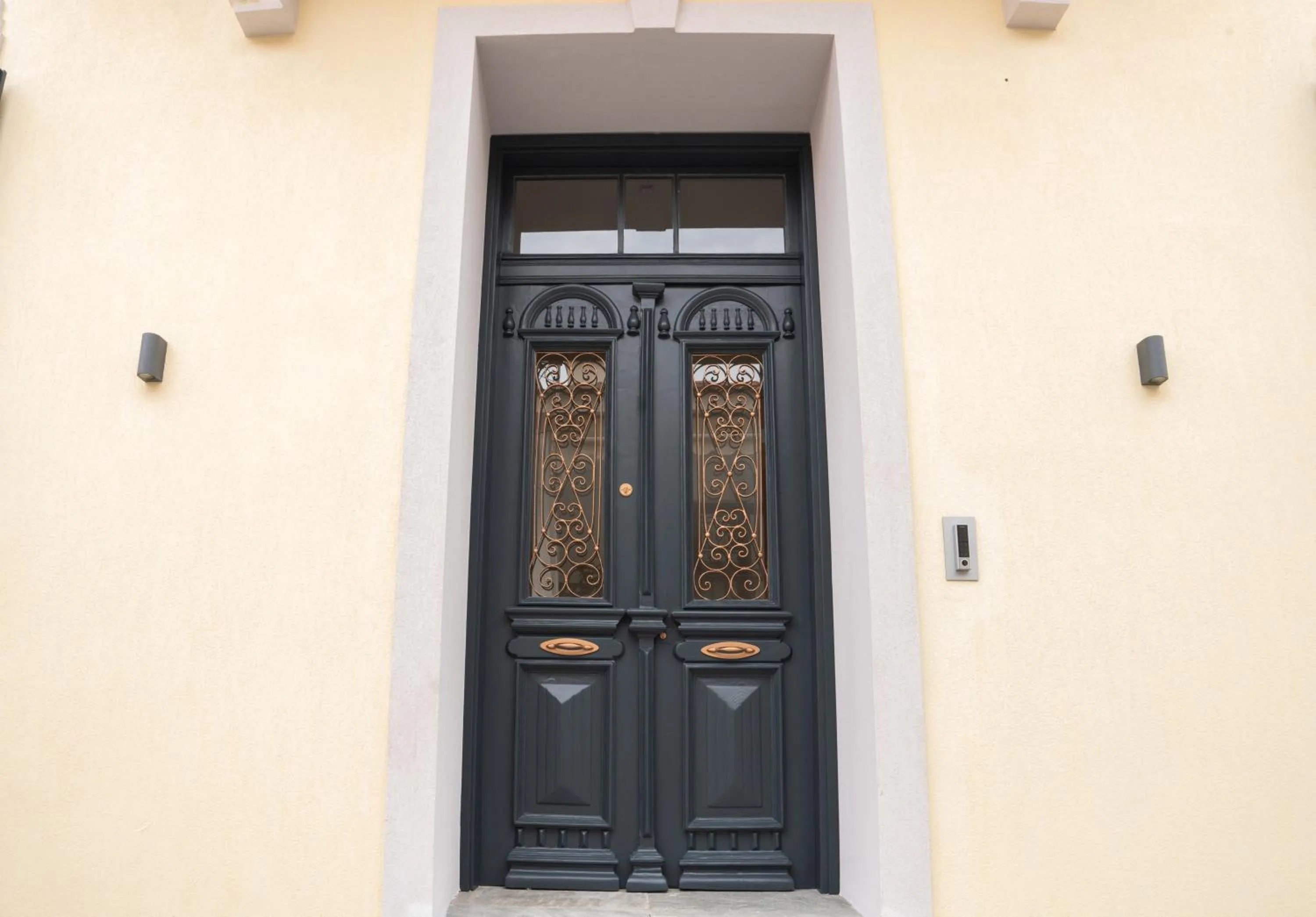 Facade/entrance in Oikia Classic House in Old Town Kavala