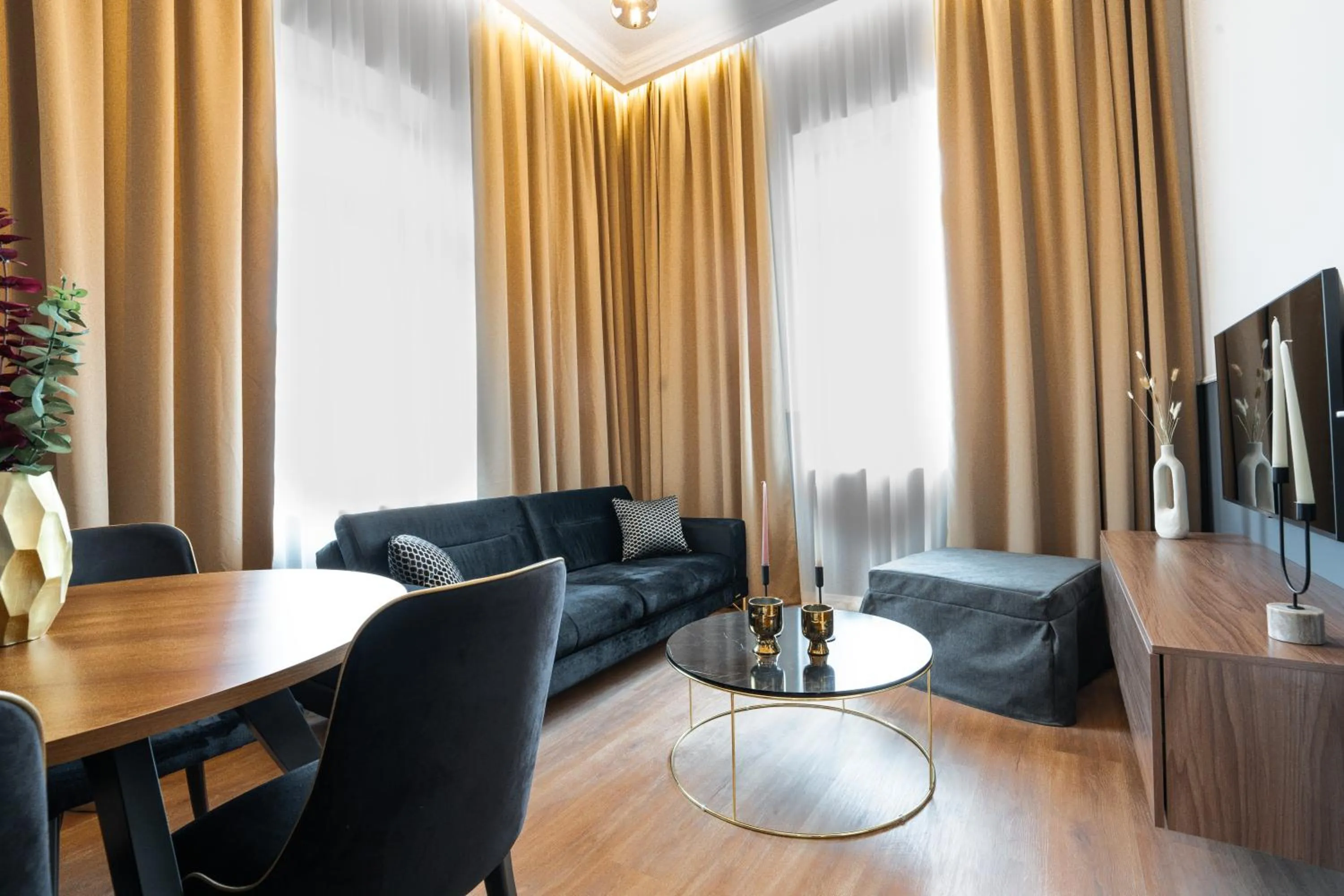 TV and multimedia in Oikia Classic House in Old Town Kavala