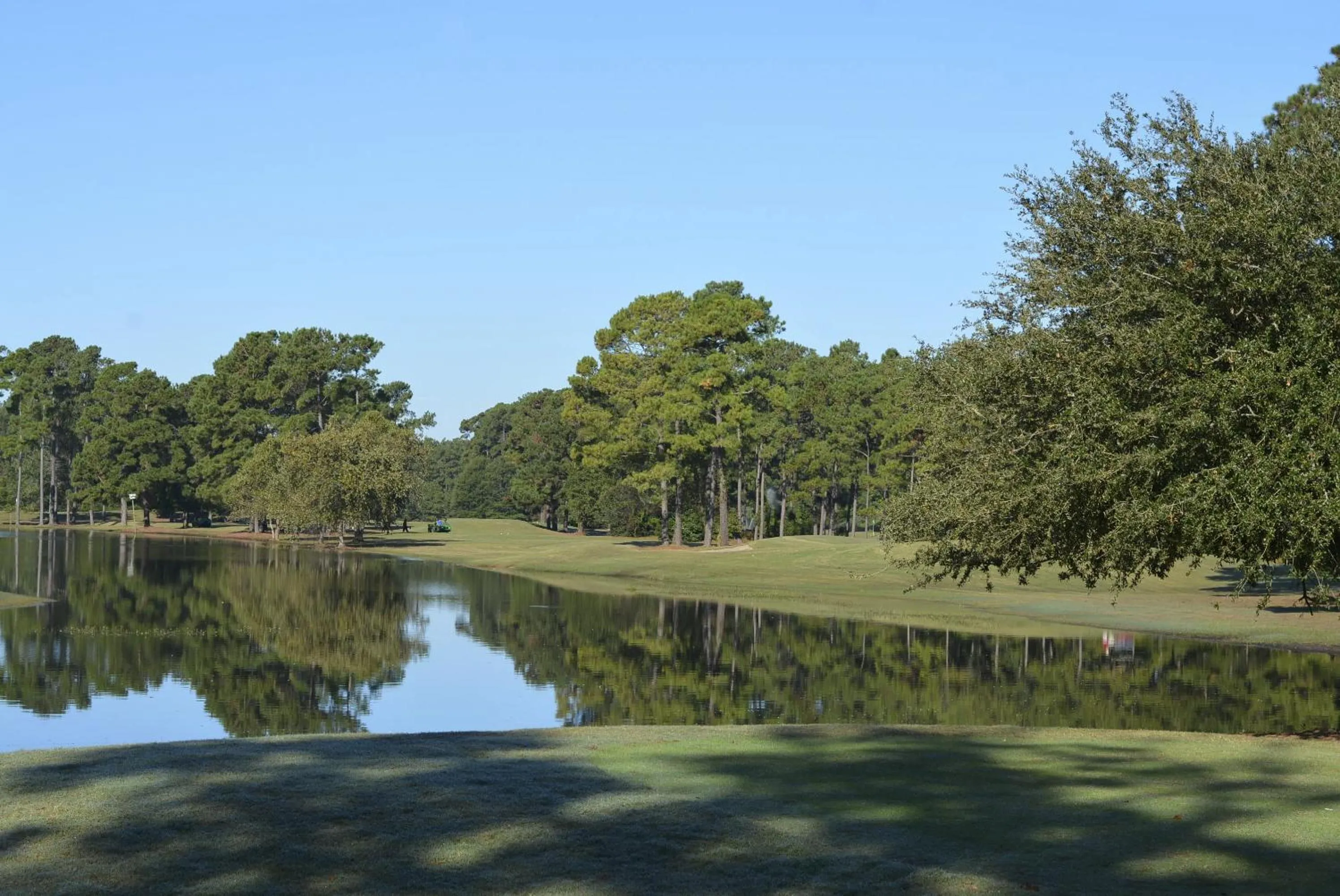 Nearby landmark in Fifth and Ocean