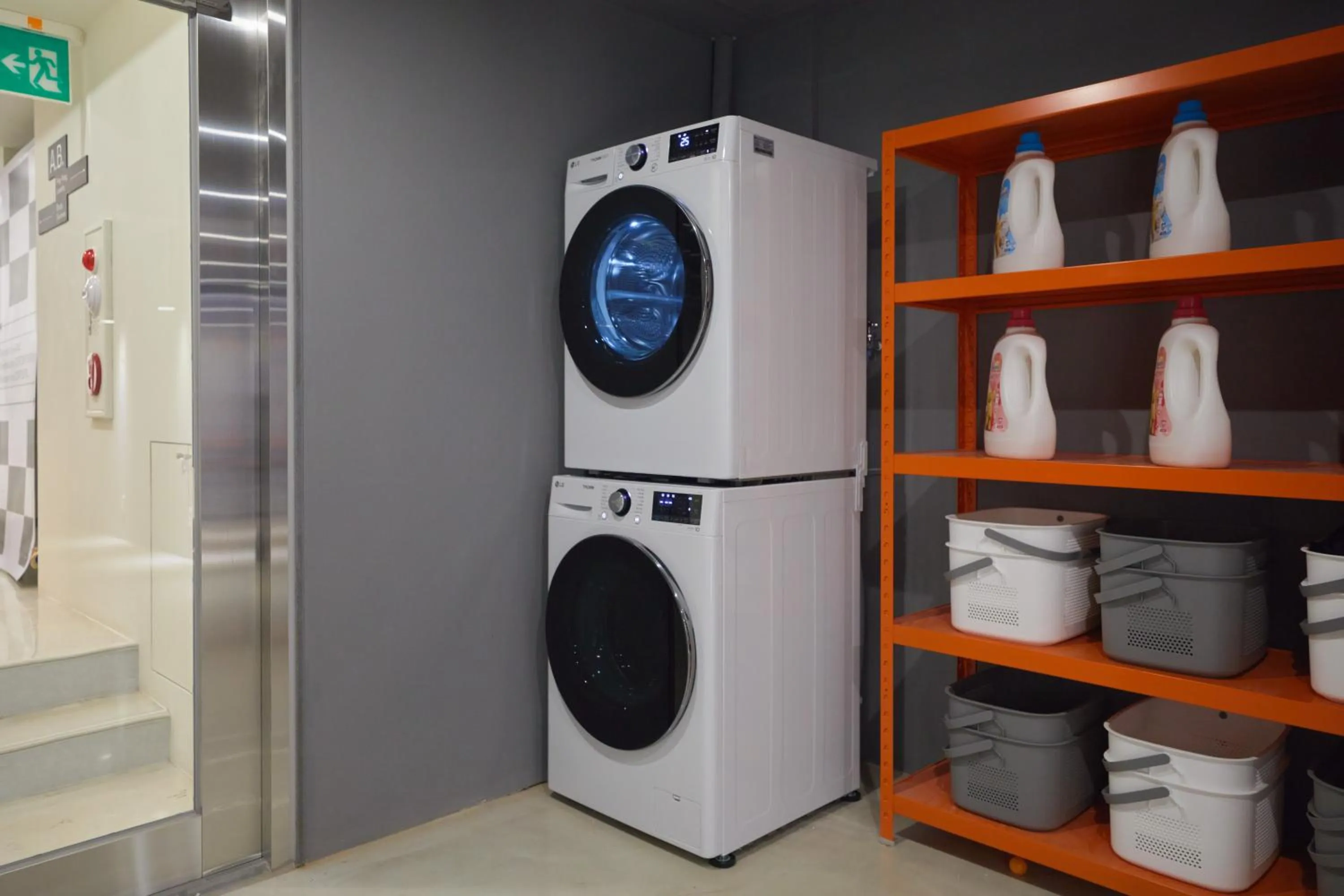 Aank Hotel Seoul Sinchon