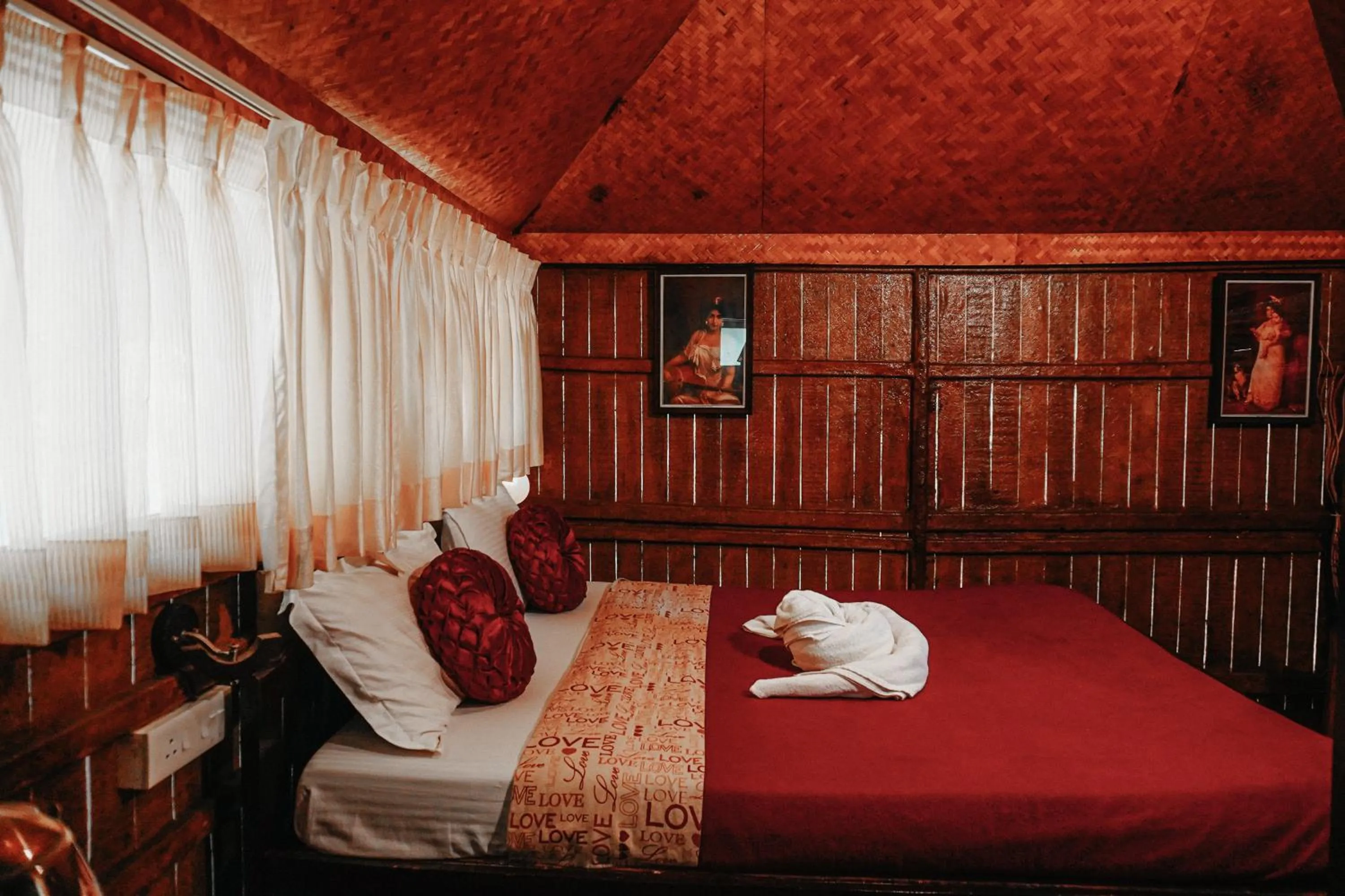 Bed in Green Ark Resorts