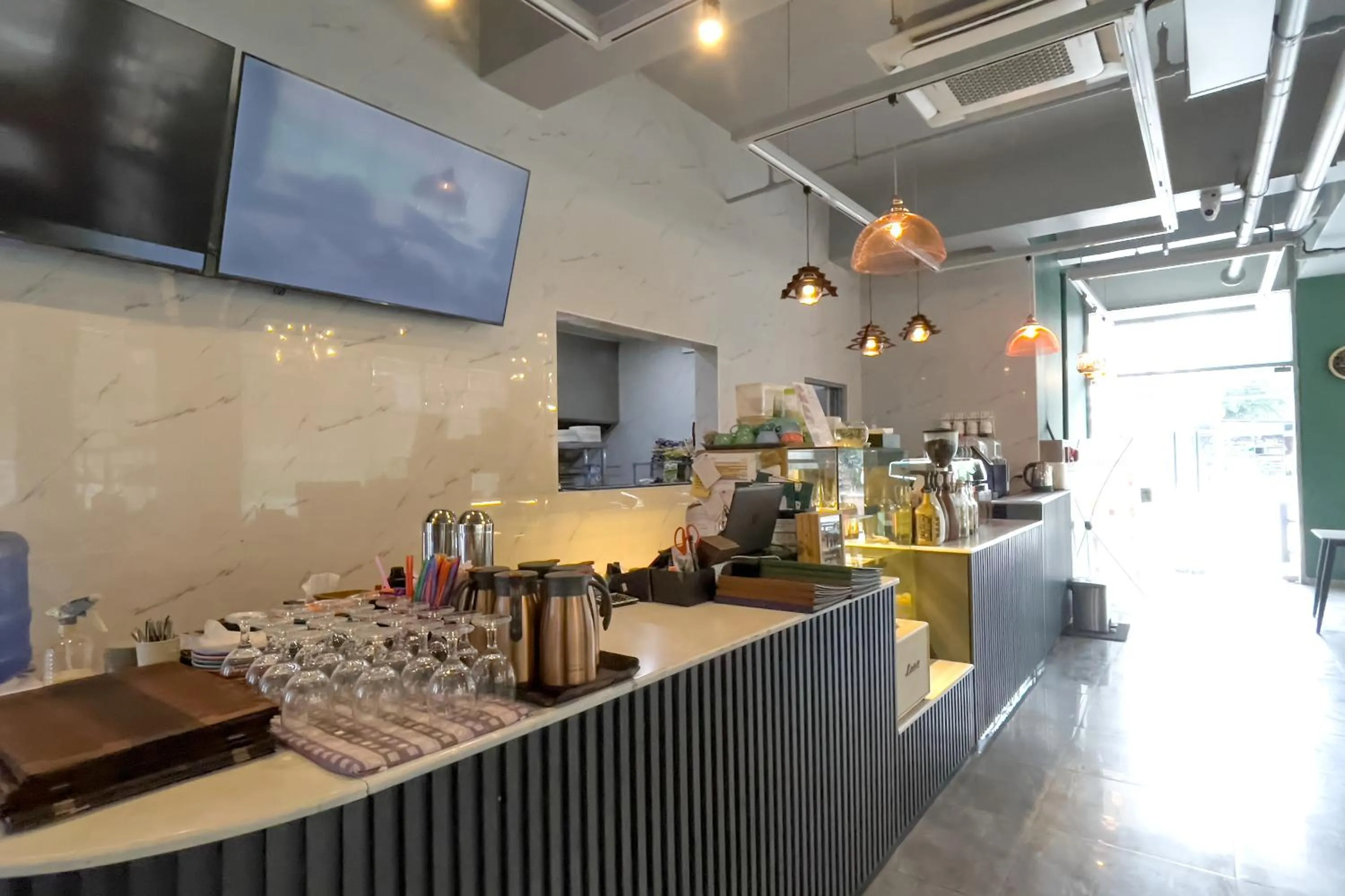 The Clover Hotel Angeles City