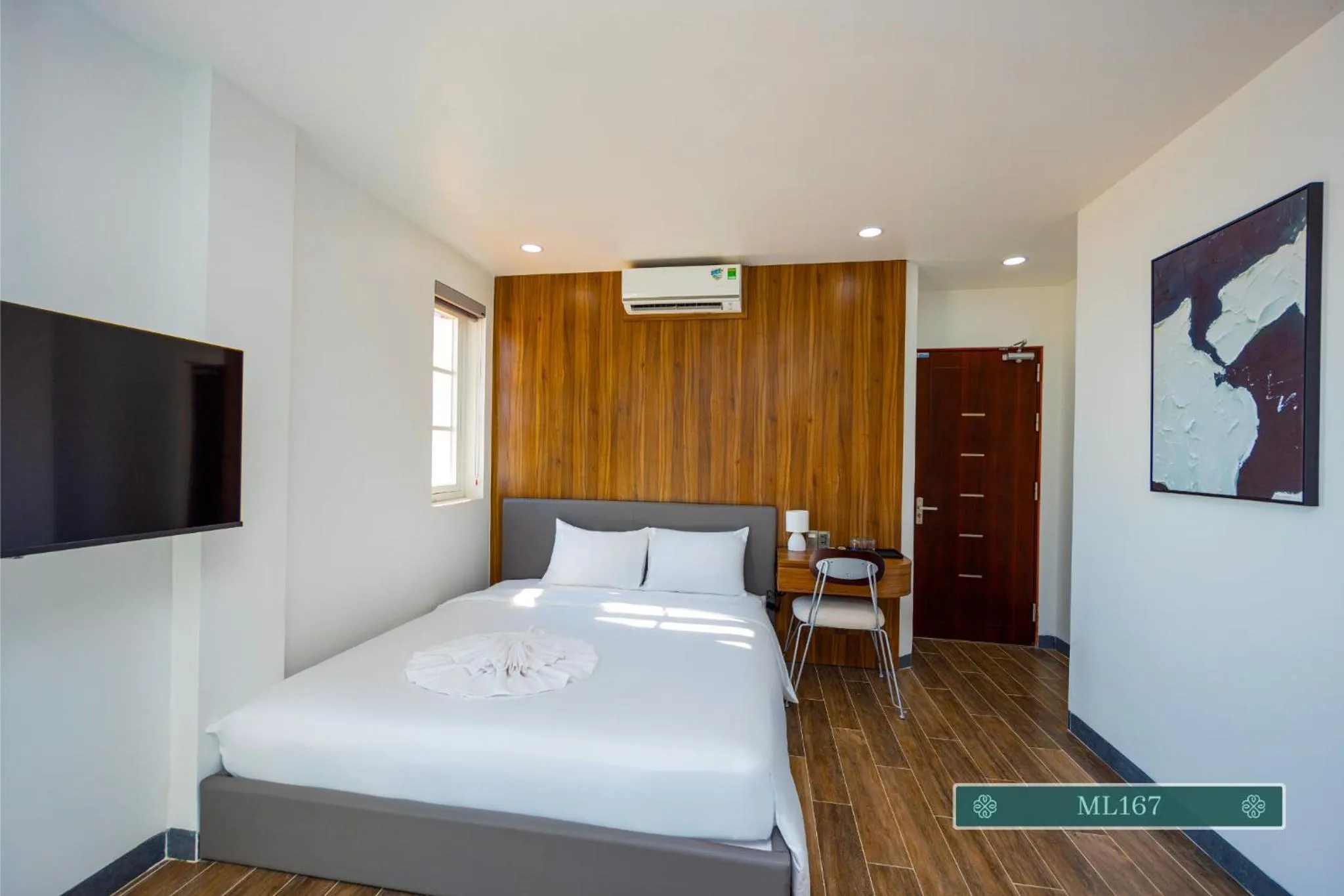 Bed in Merci Hotels - Sunset Town Phu Quoc