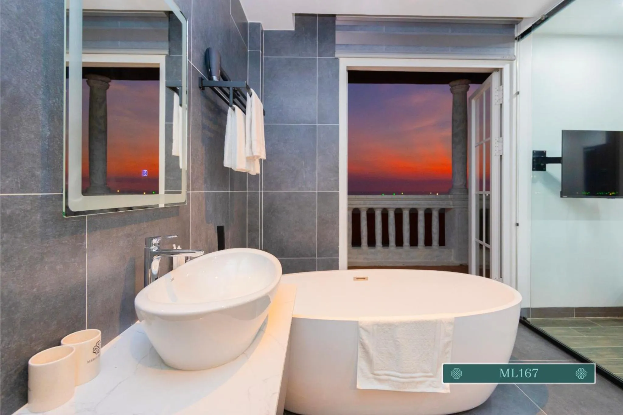 Merci Hotels - Sunset Town Phu Quoc