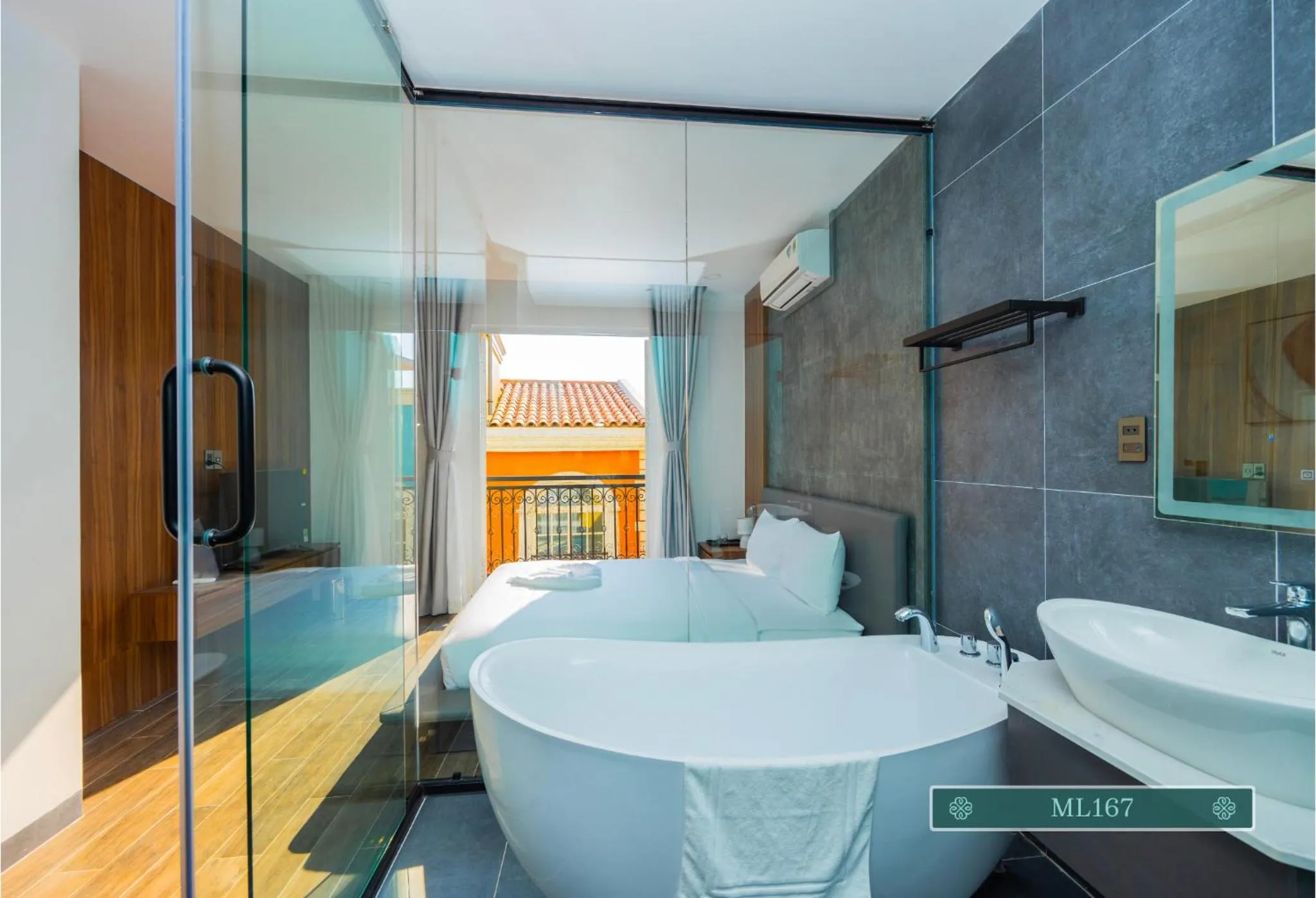 Bed in Merci Hotels - Sunset Town Phu Quoc