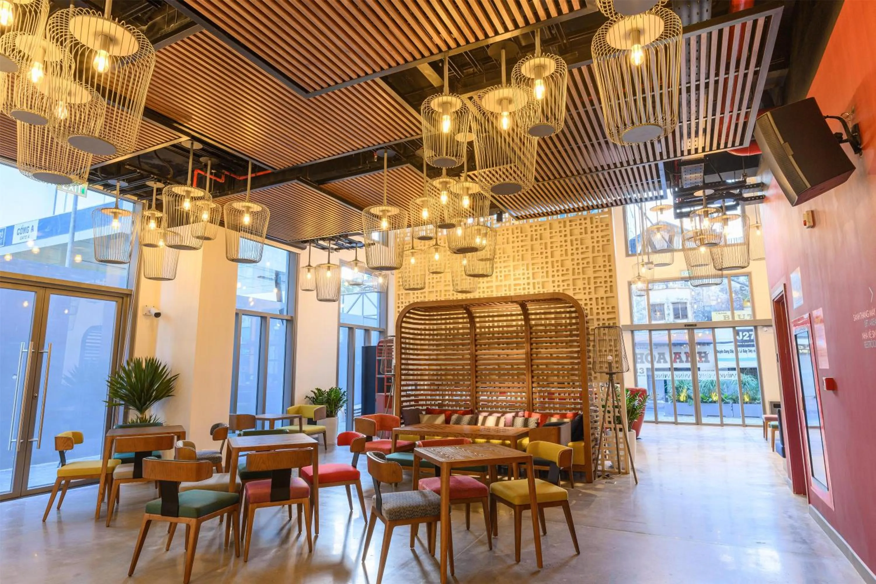 Lobby or reception in Wink Can Tho Centre, Unscripted by Hyatt