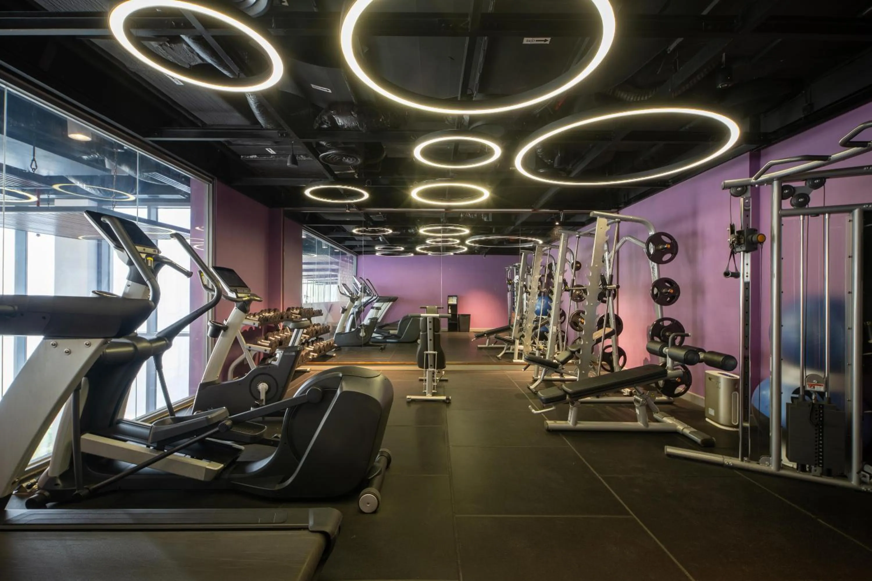 Fitness centre/facilities in Wink Can Tho Centre, Unscripted by Hyatt