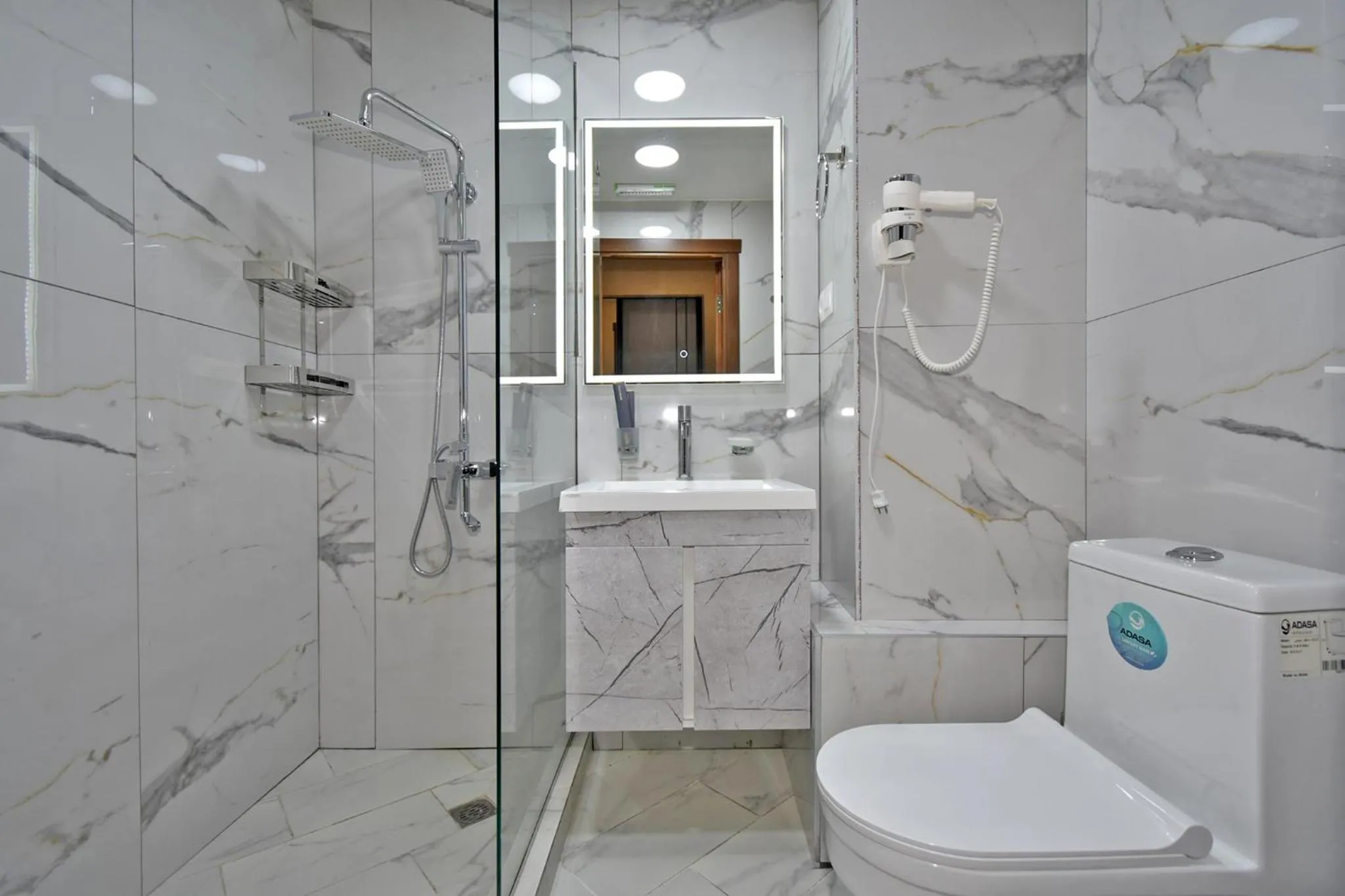 Shower in Avenue 23 Boutique Hotel