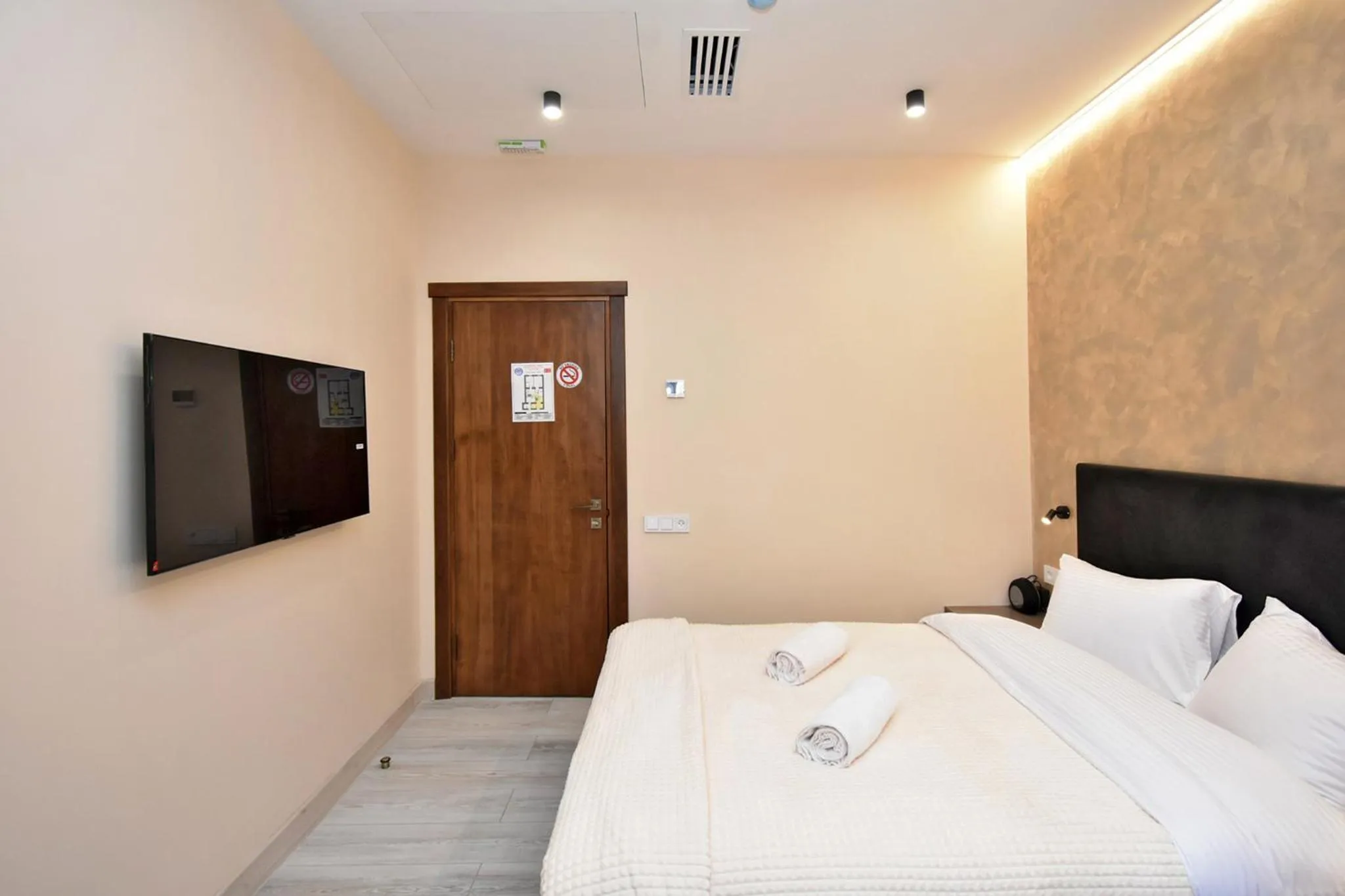 Bed in Avenue 23 Boutique Hotel