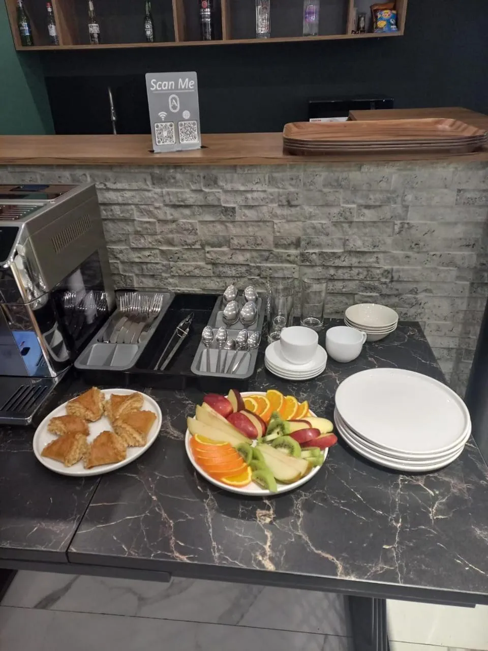 Breakfast in Avenue 23 Boutique Hotel