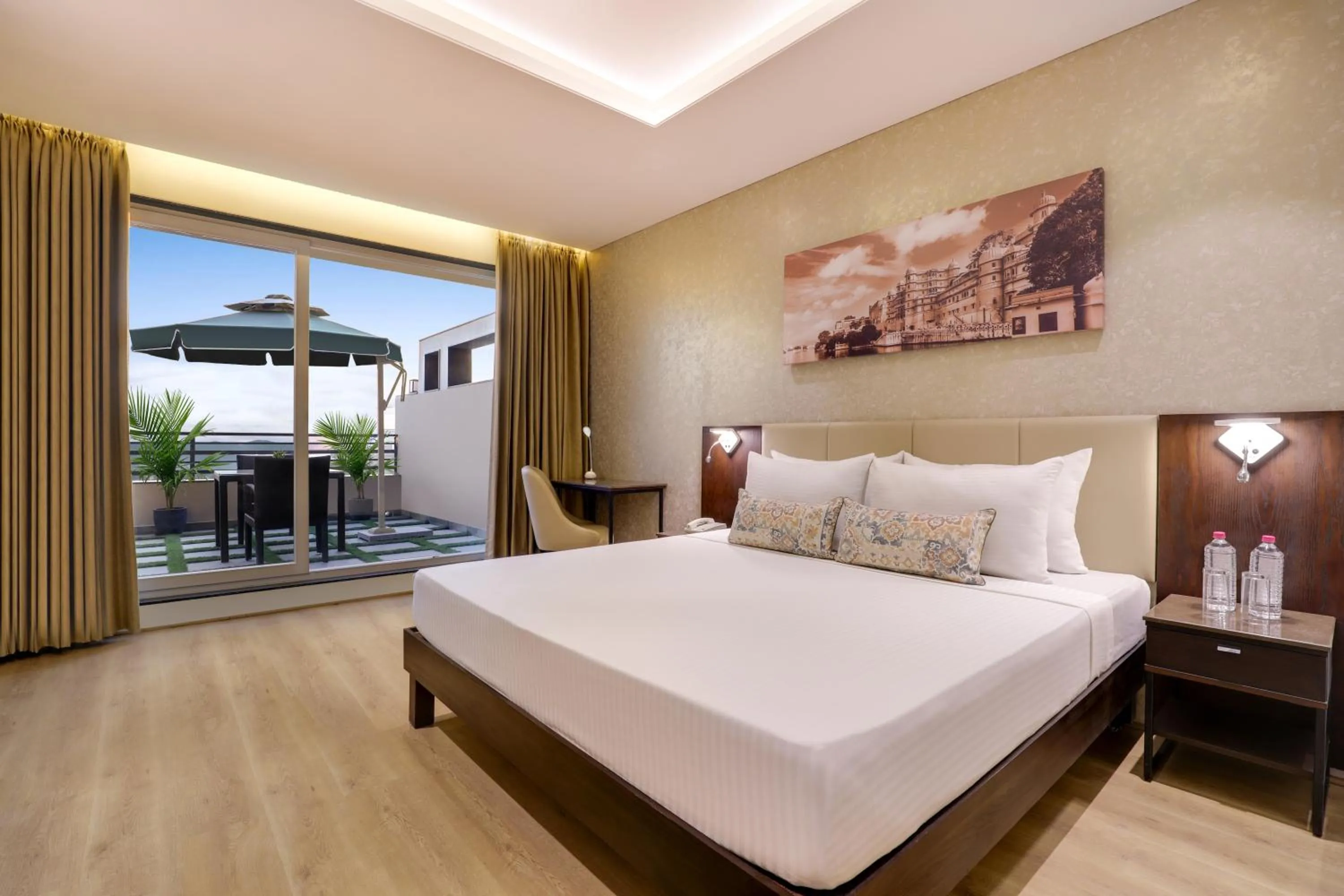 Bed in Keys Select by Lemon Tree Hotels, Udaipur