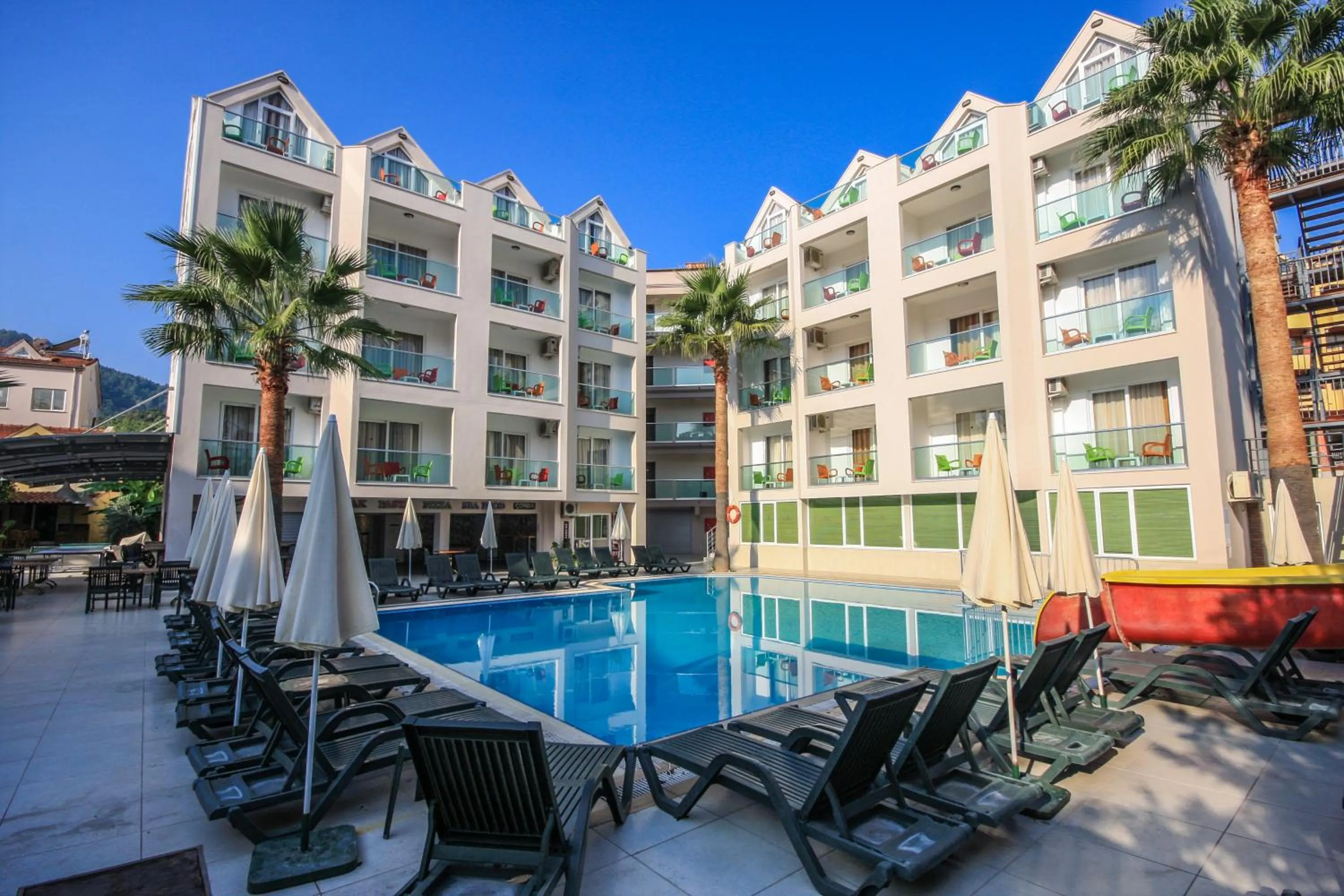 Swimming pool in Palmea Hotel