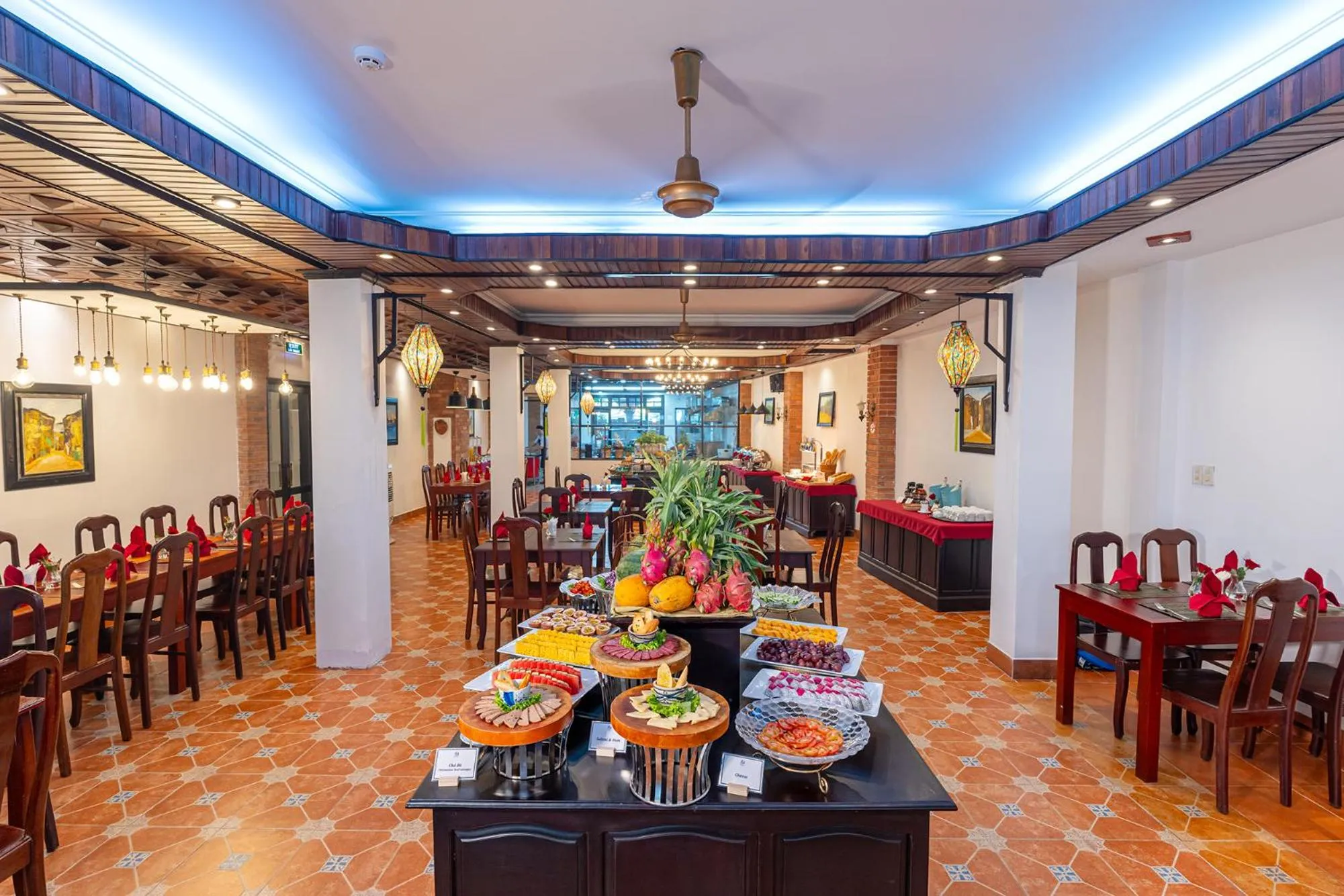 Food and drinks in ANNAM HERITAGE Boutique Hotel & Spa
