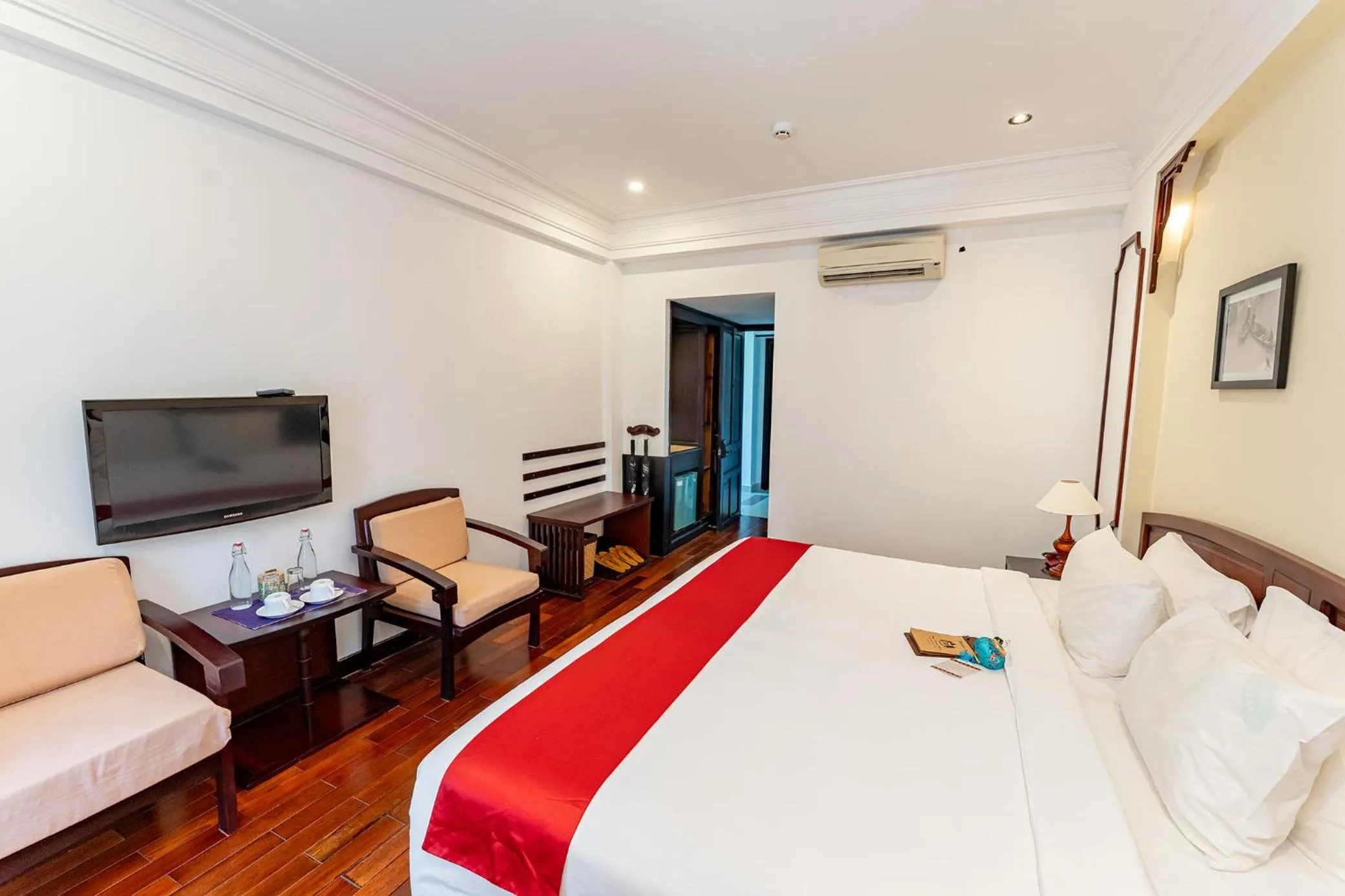 Bed in ANNAM HERITAGE Boutique Hotel & Spa