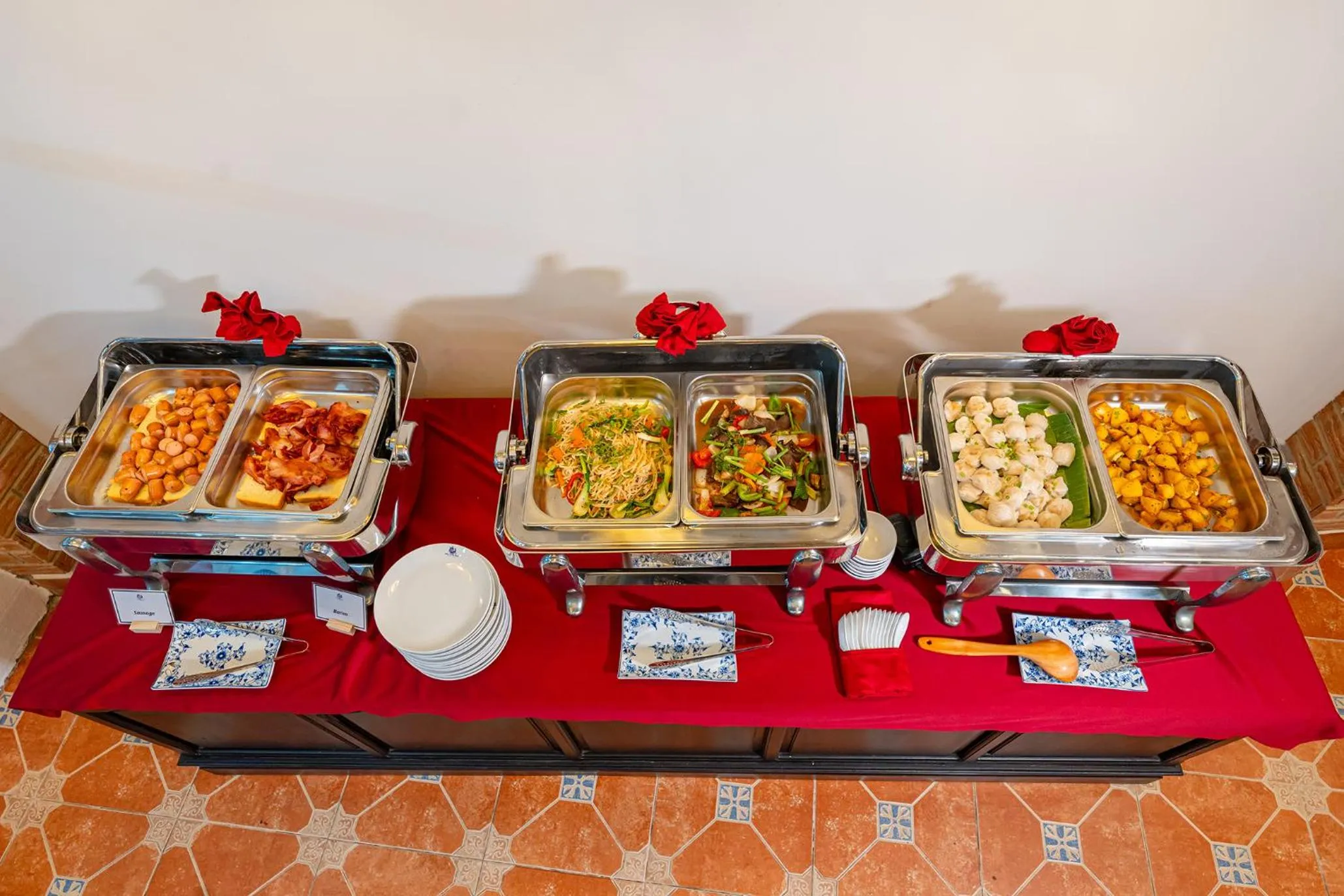 Food and drinks in ANNAM HERITAGE Boutique Hotel & Spa