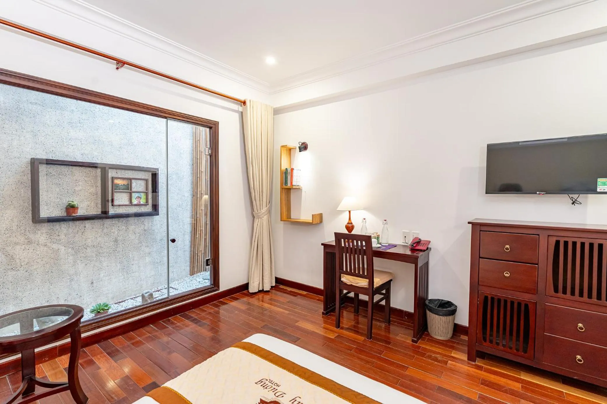 TV and multimedia in ANNAM HERITAGE Boutique Hotel & Spa