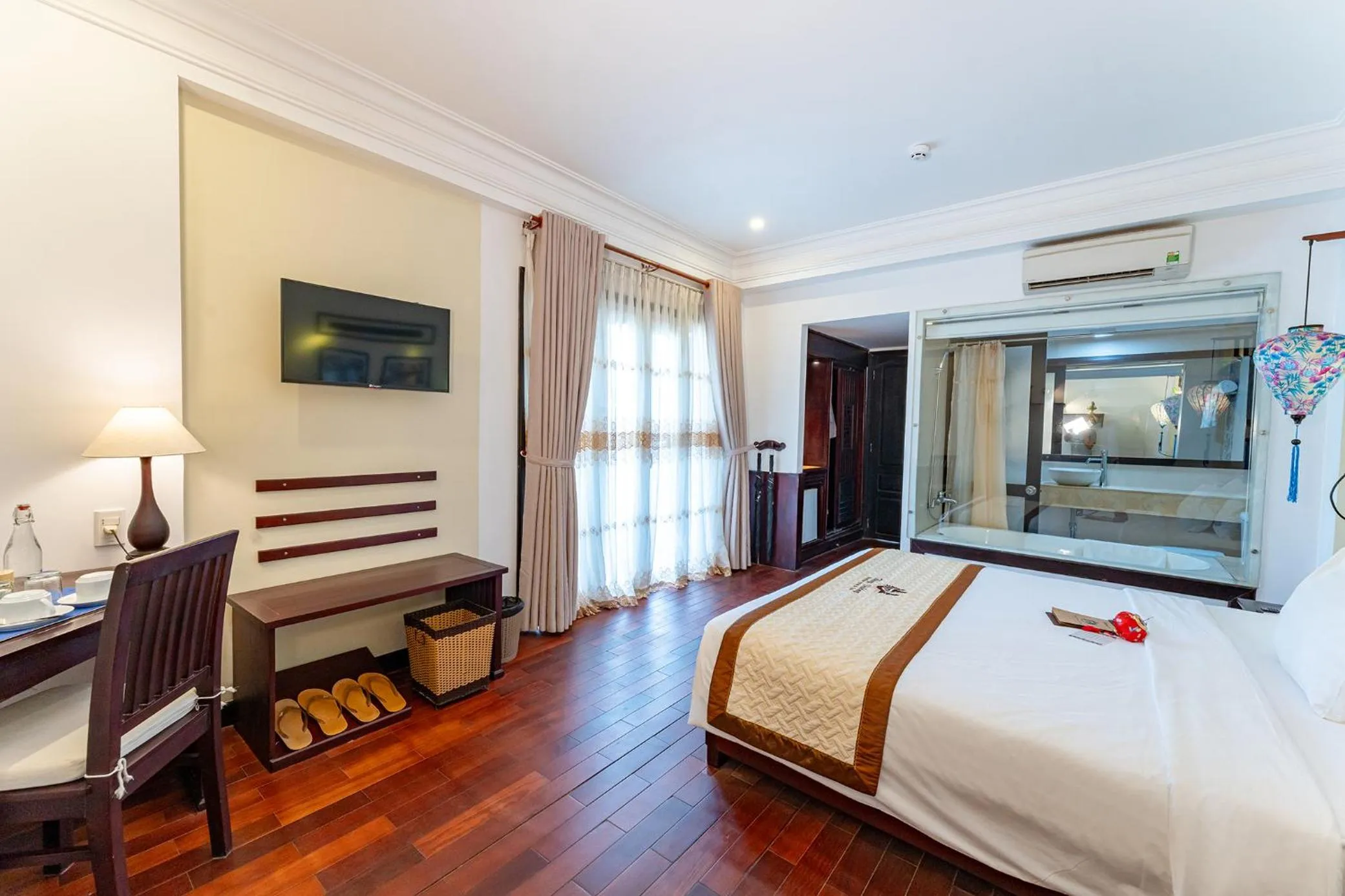Bed in ANNAM HERITAGE Boutique Hotel & Spa