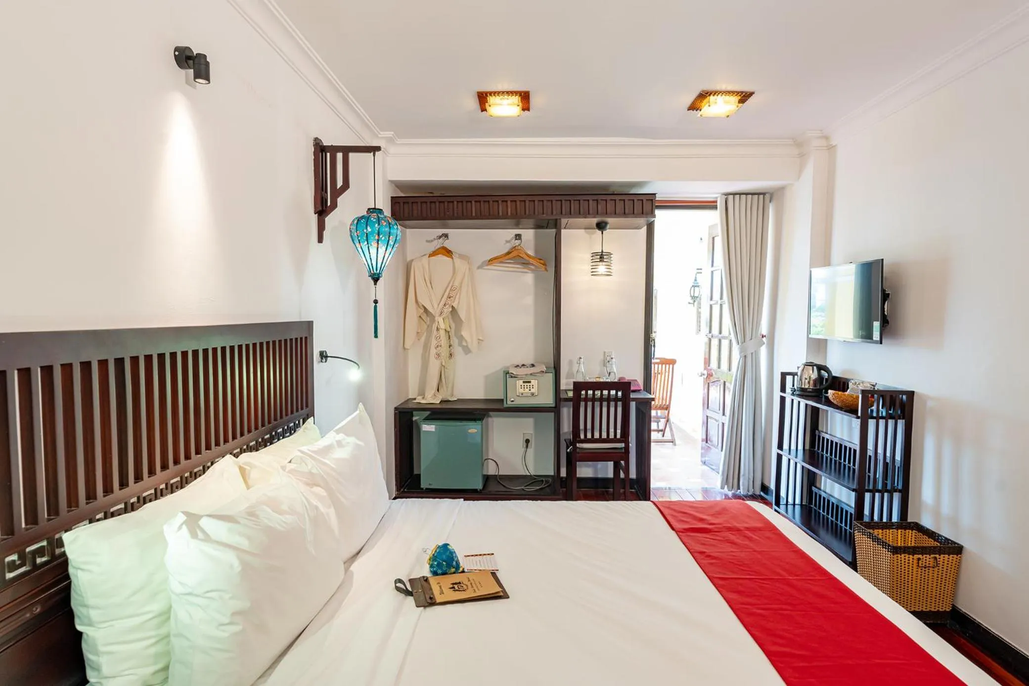 Bed in ANNAM HERITAGE Boutique Hotel & Spa