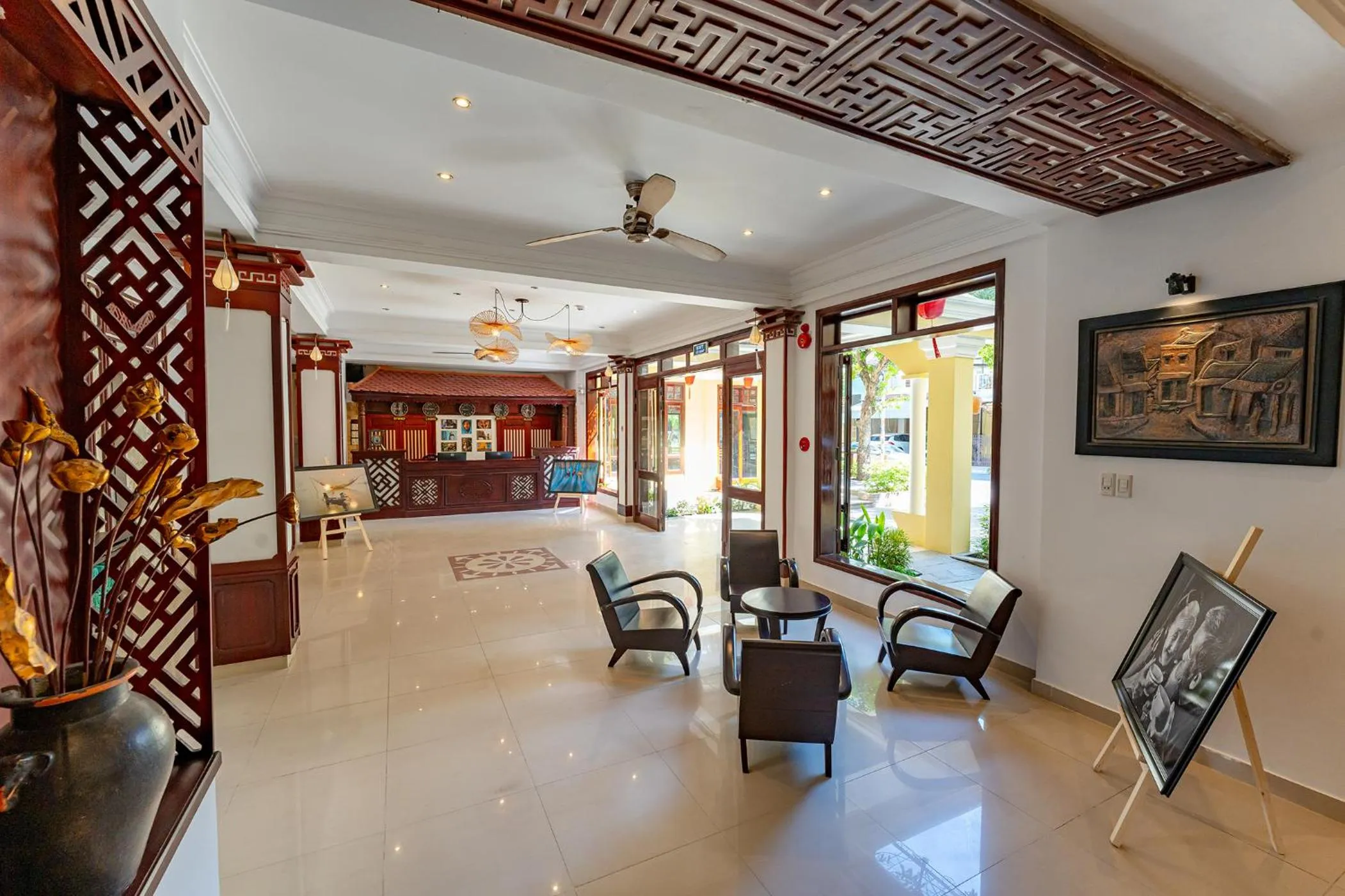 Lobby or reception in ANNAM HERITAGE Boutique Hotel & Spa