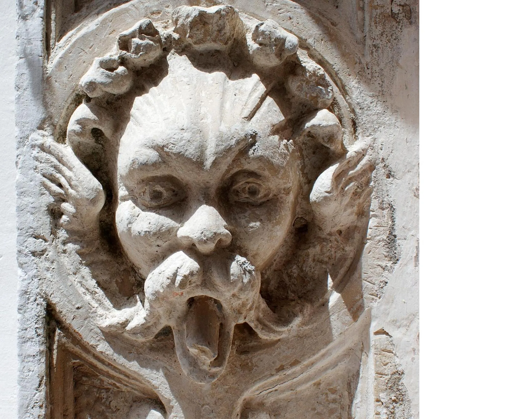 Decorative detail in I Templari B&B self-contained