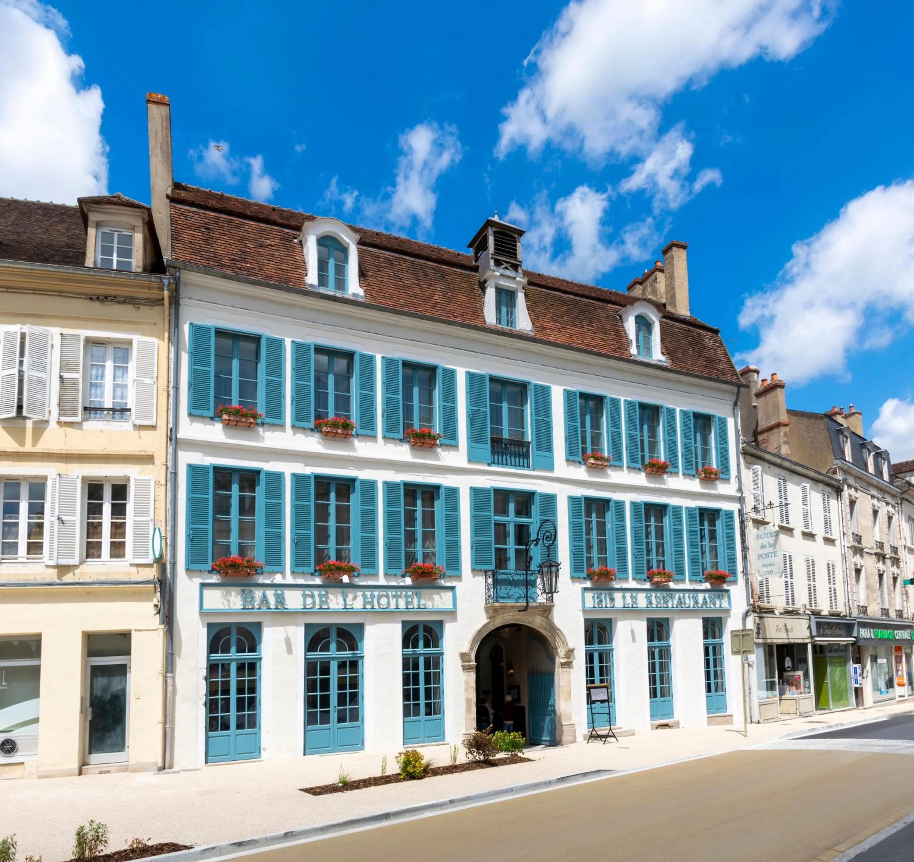 Property building in Hôtel de la Poste à Avallon, Bourgogne