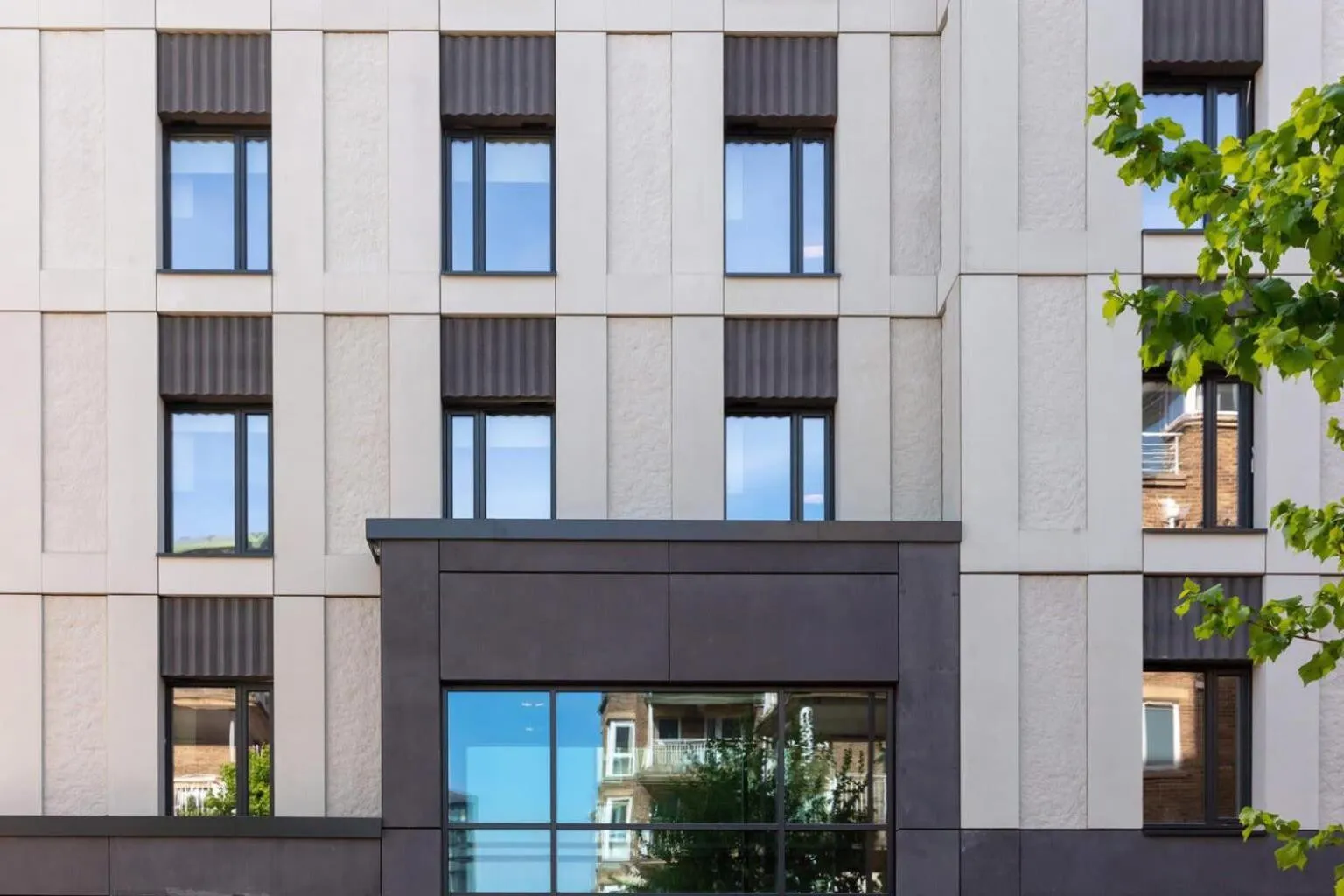 Property building in Florence Dock - London