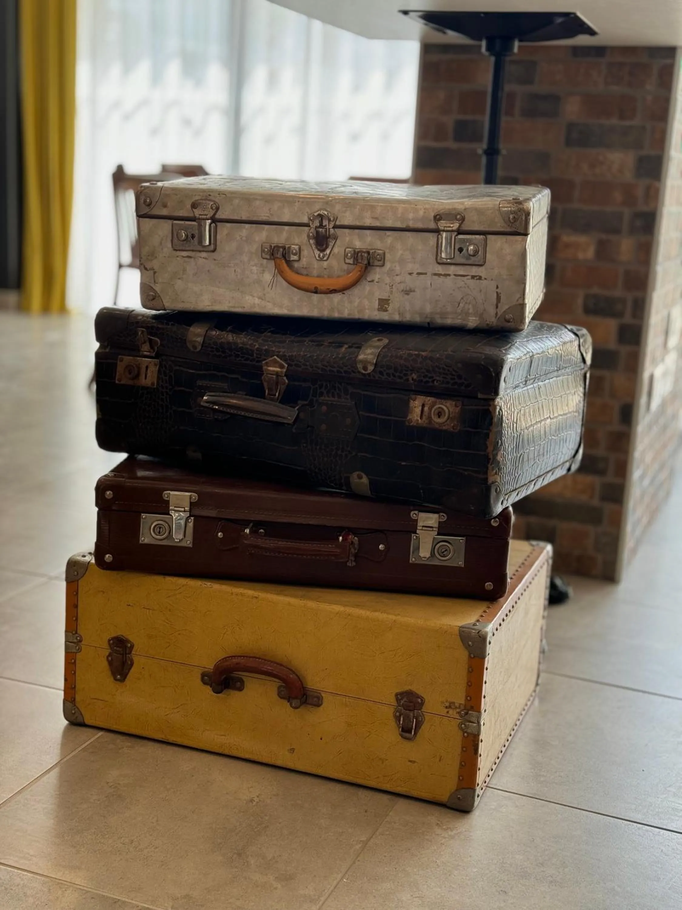 Lobby or reception in Beelodge Hotel Blois Centre