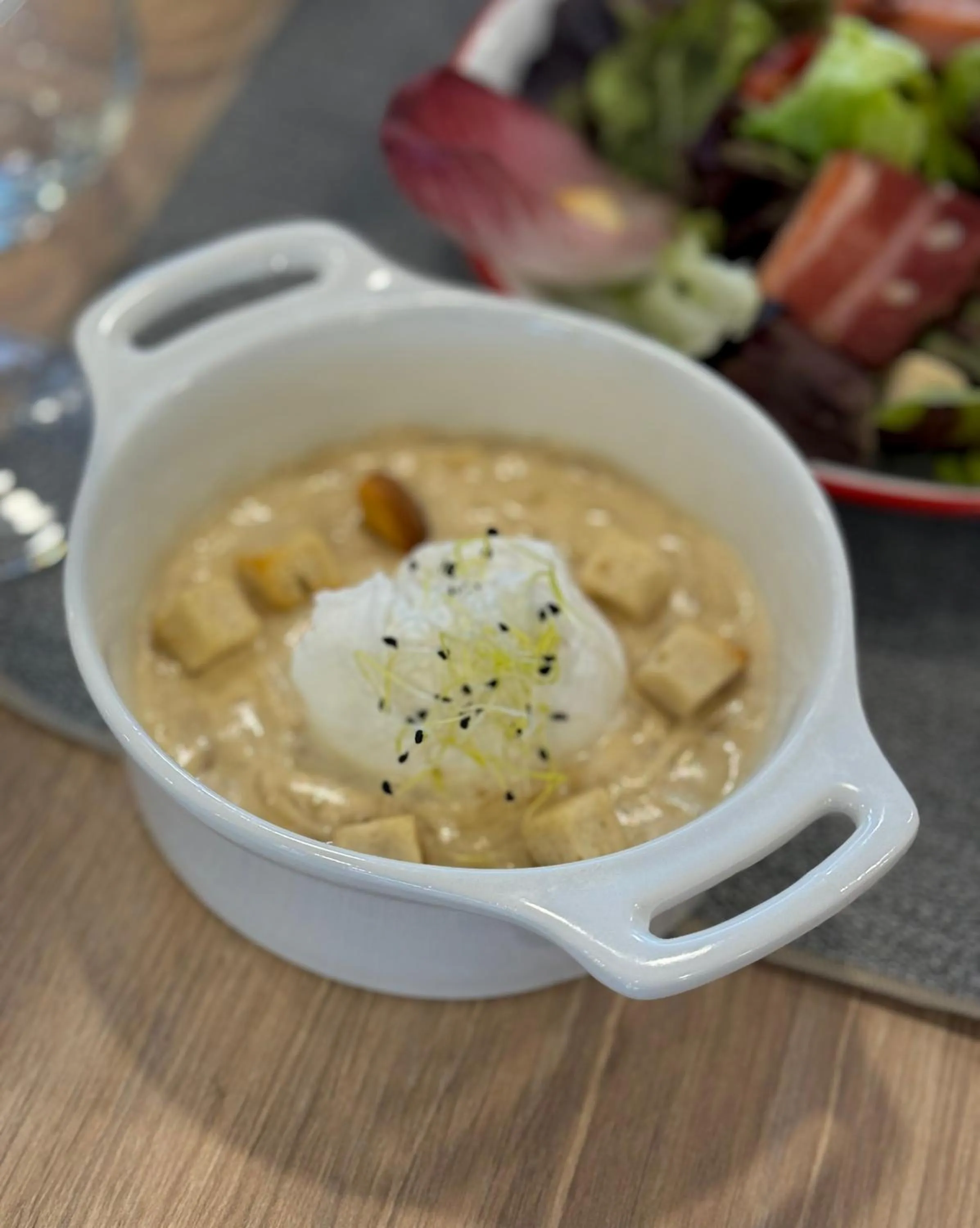 Restaurant/places to eat in Beelodge Hotel Blois Centre