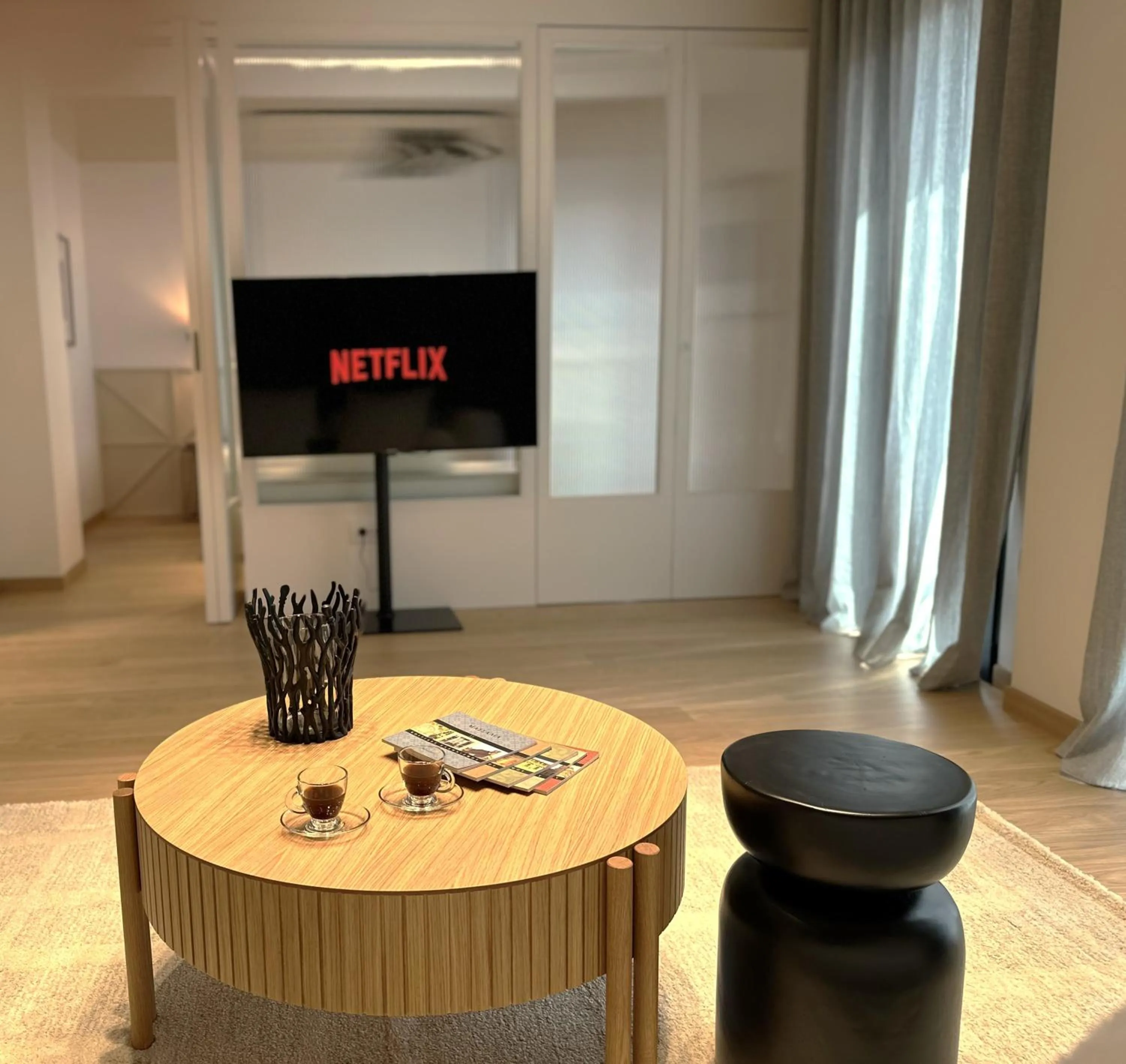 TV and multimedia in AIONION RESIDENCES by K&K