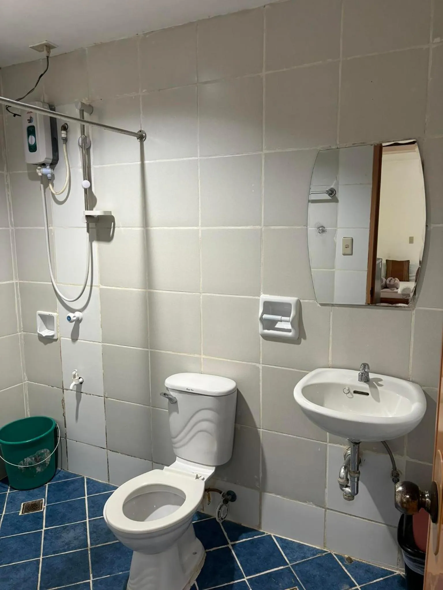 VILLA LOURDES RESORT