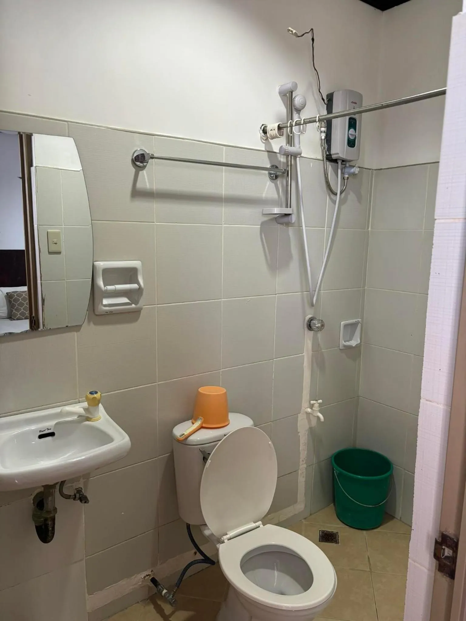 VILLA LOURDES RESORT