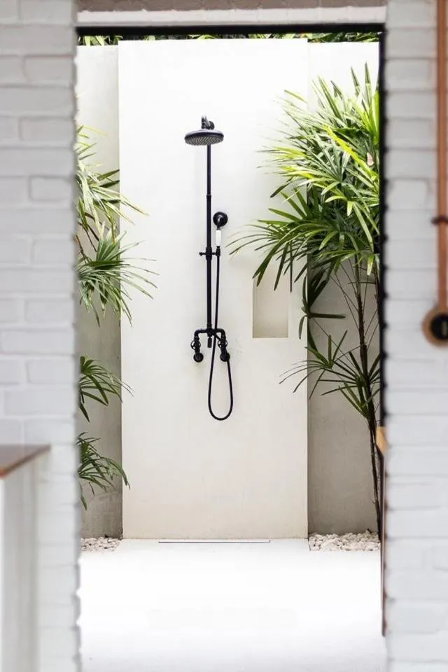 Shower in Miss Ceylon