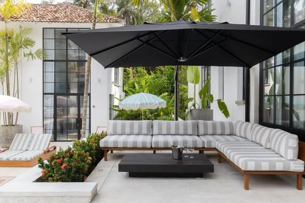 Patio in Miss Ceylon