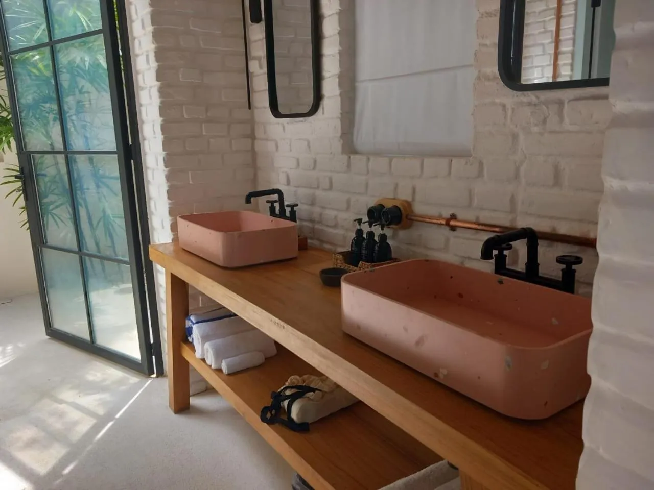 Bathroom in Miss Ceylon