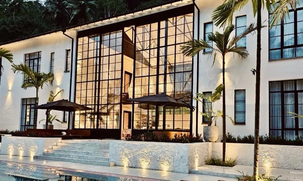 Property building in Miss Ceylon