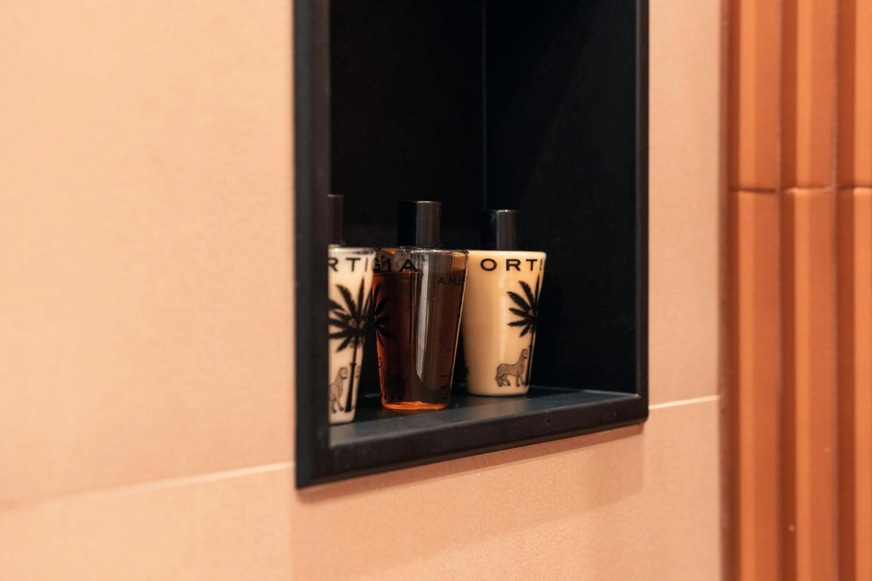 hair dresser in The Flow - Via Del Corso