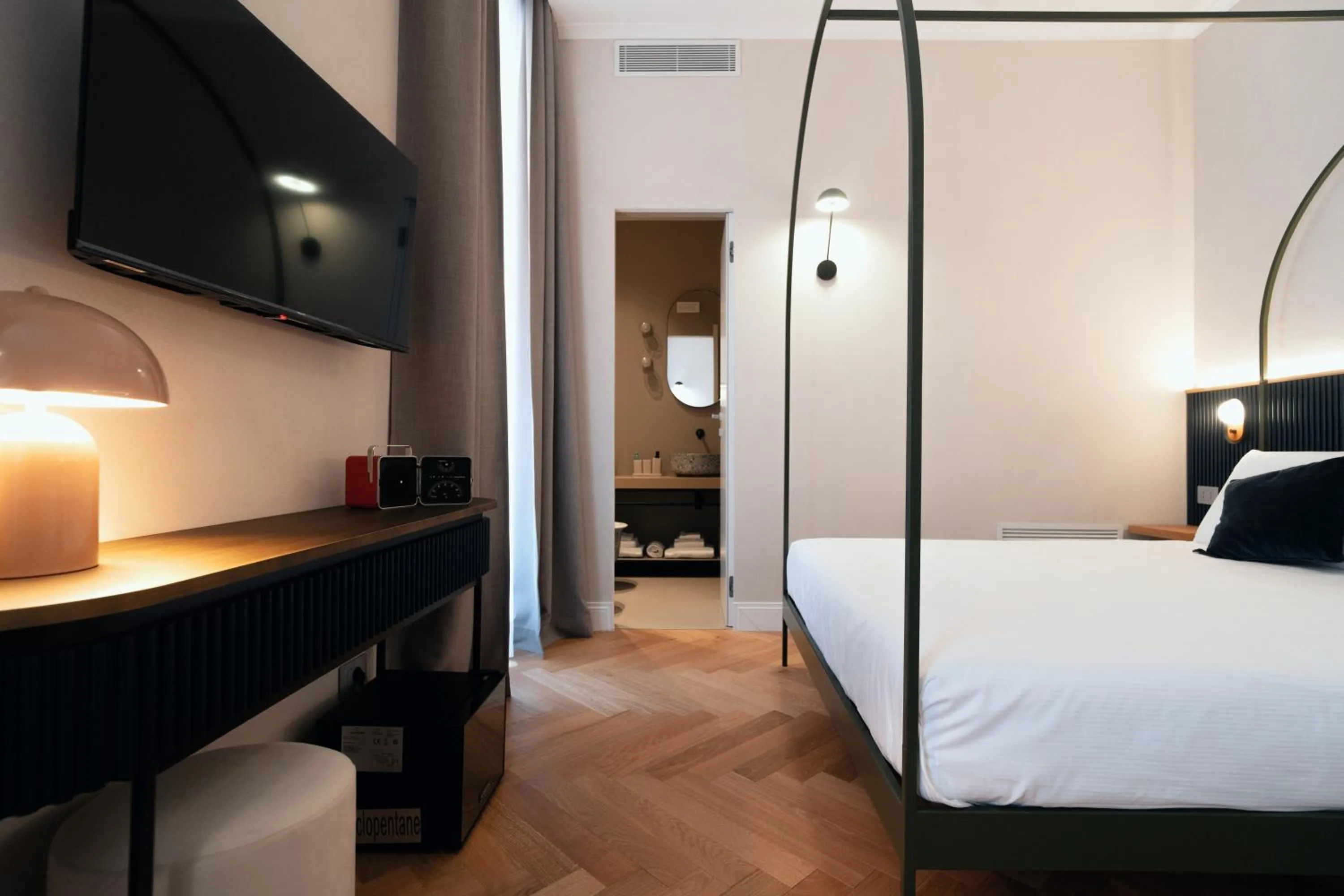 Bed in The Flow - Via Del Corso