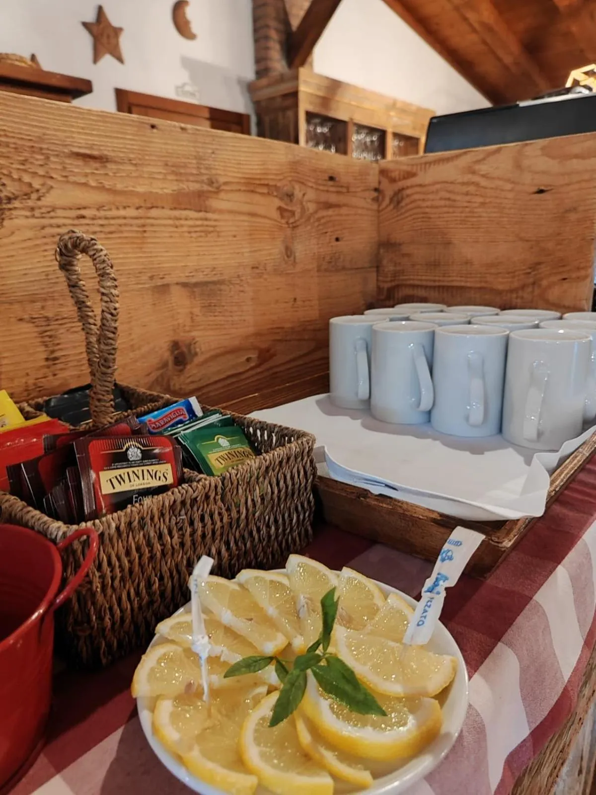 Breakfast in La Vineria di San Mattia