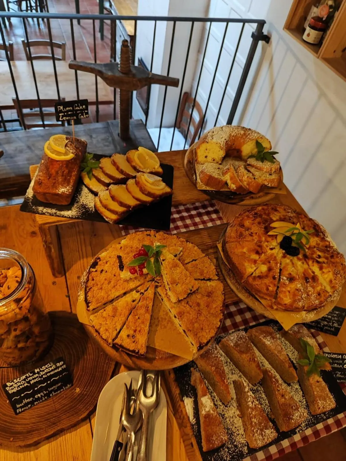 Breakfast in La Vineria di San Mattia