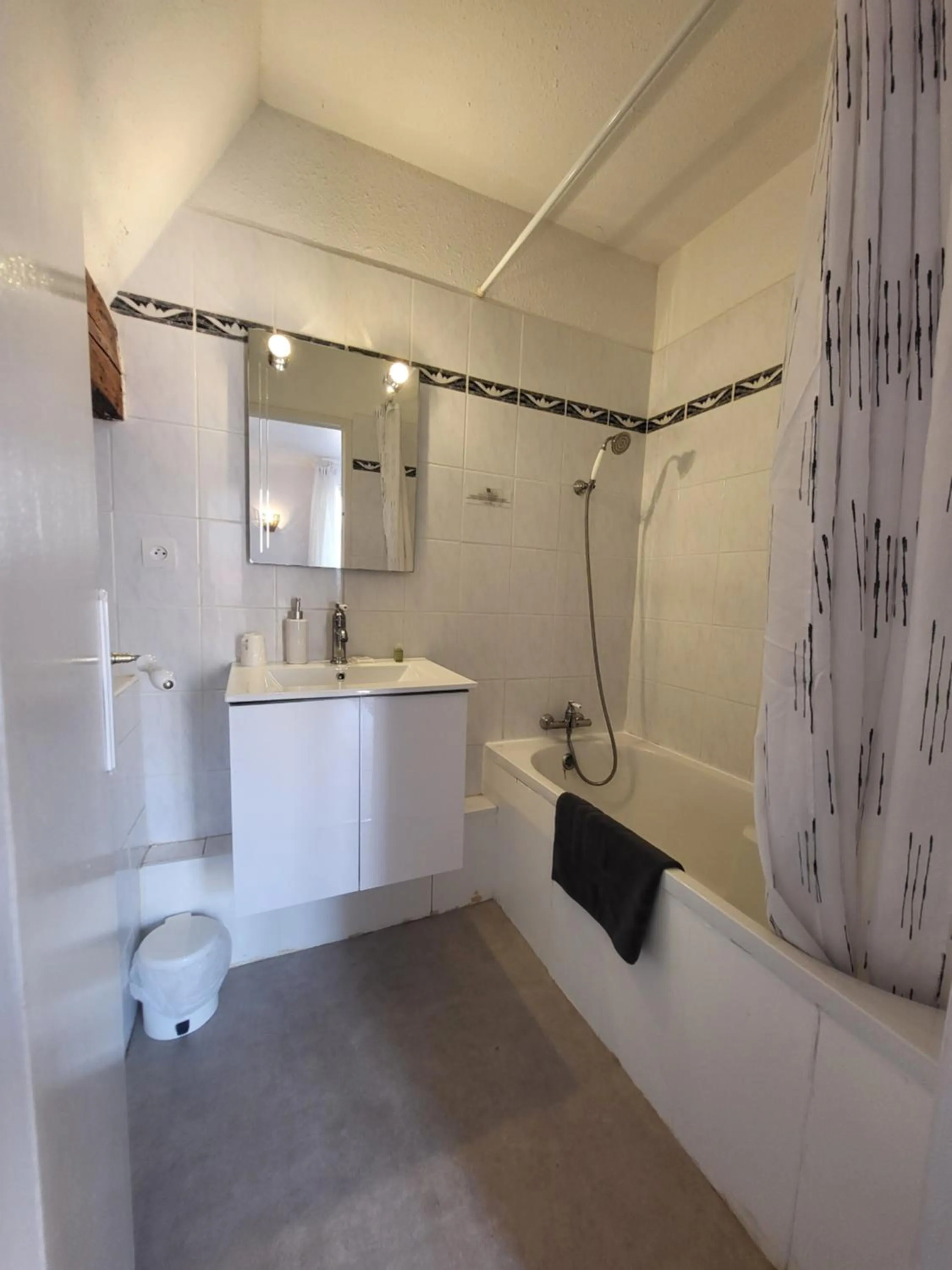 Bedroom in Hôtel Le Chalet