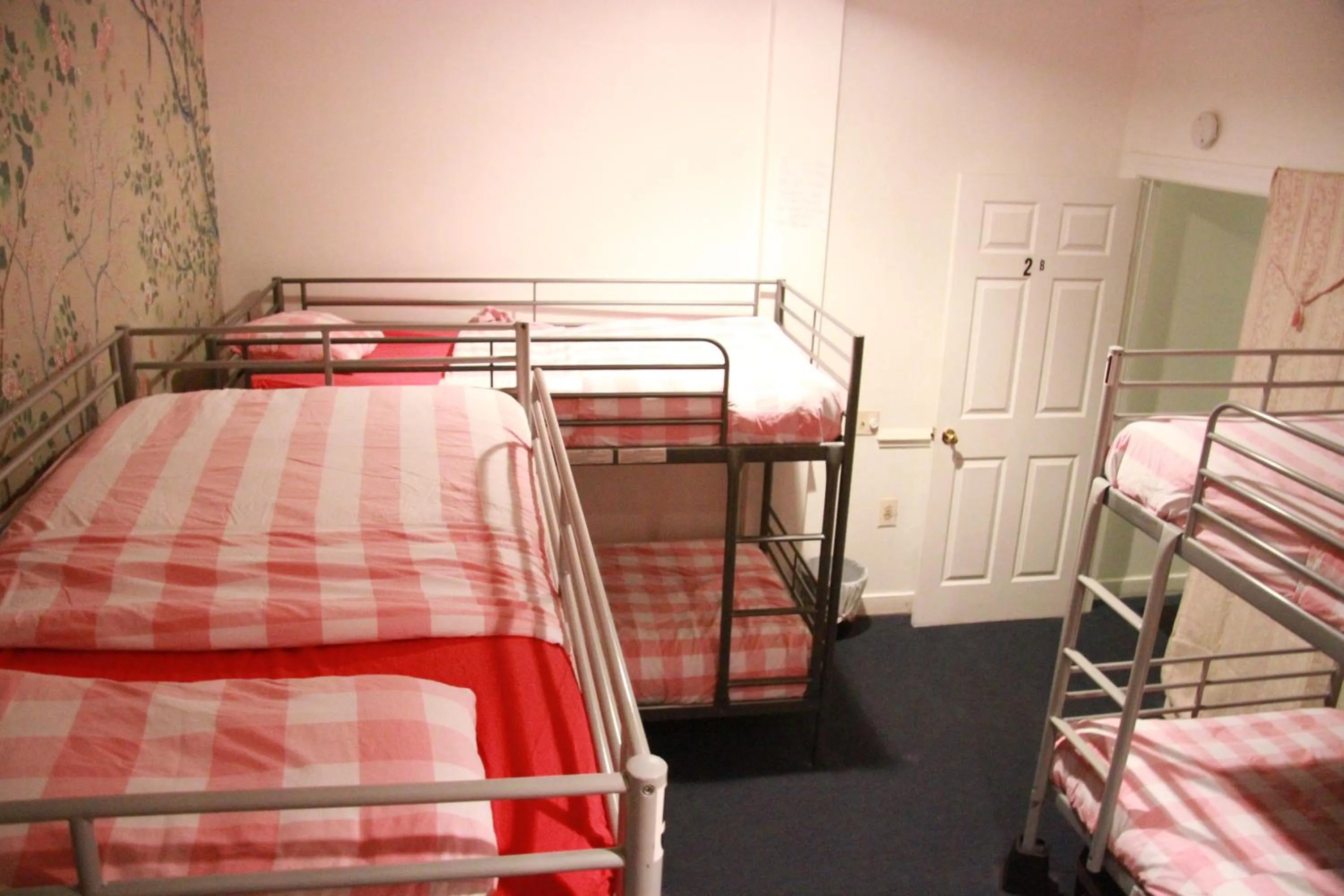 bunk bed, Bed in Duo Housing