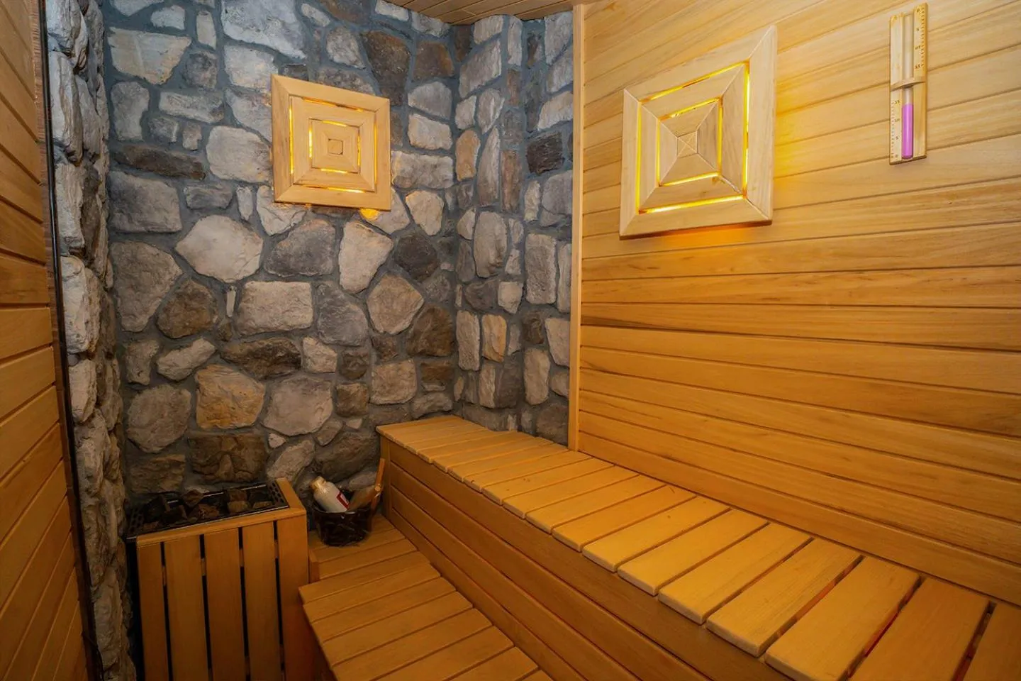 Sauna in Bİ ABANT MASALI VİLLAGE HOTEL