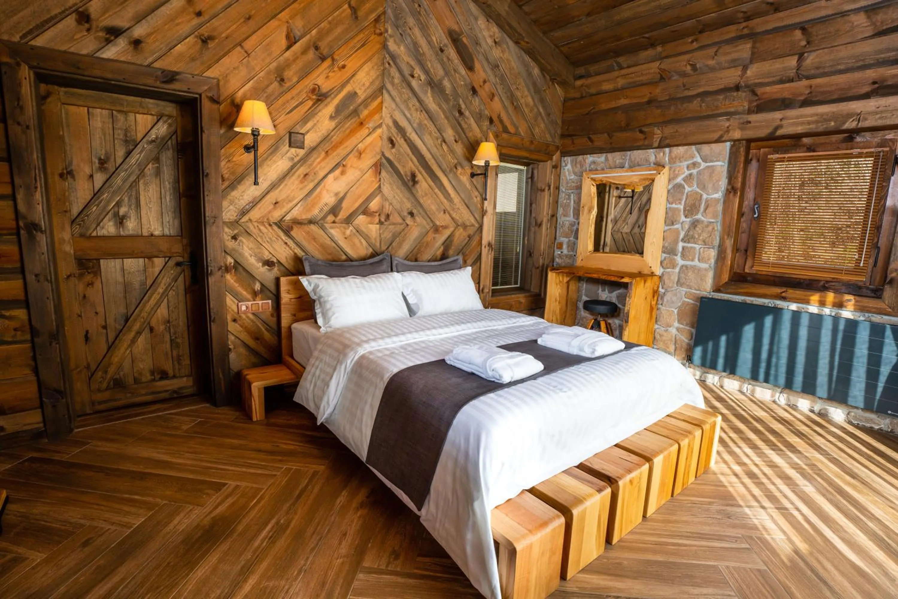 Bed in Bİ ABANT MASALI VİLLAGE HOTEL