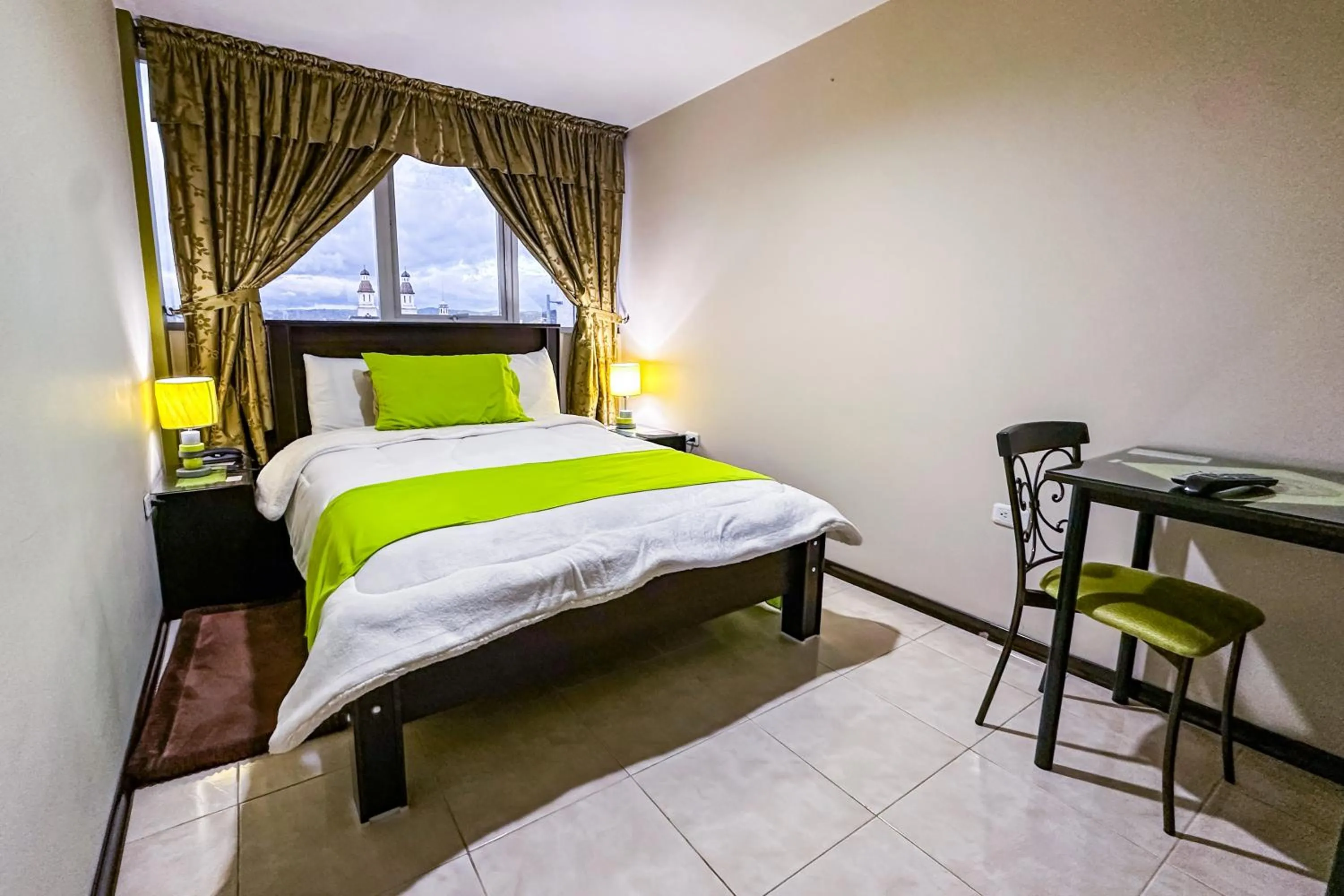 Bed in Hotel Las Gardenias