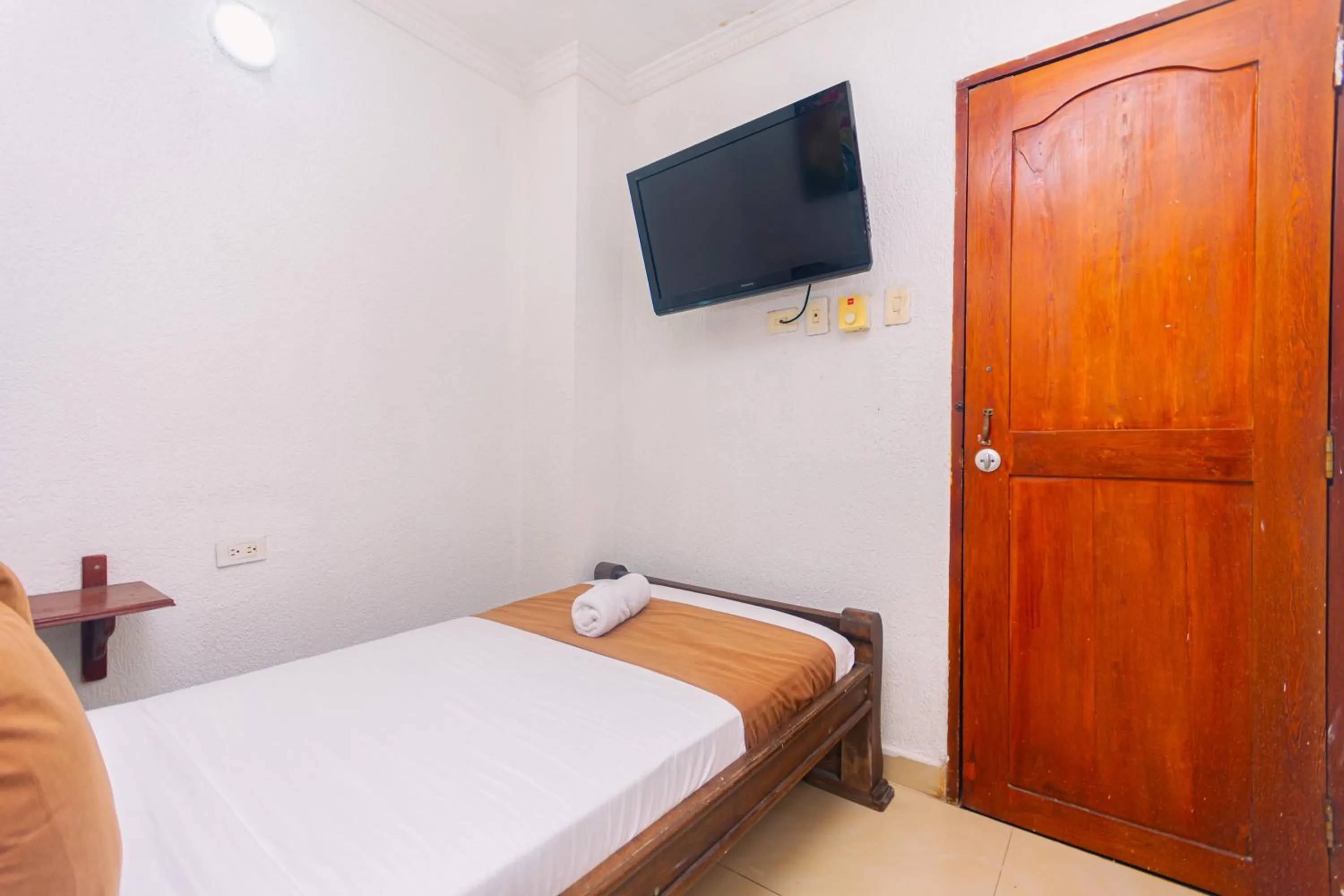 Bedroom, Bed in Hotel Med Cartagena